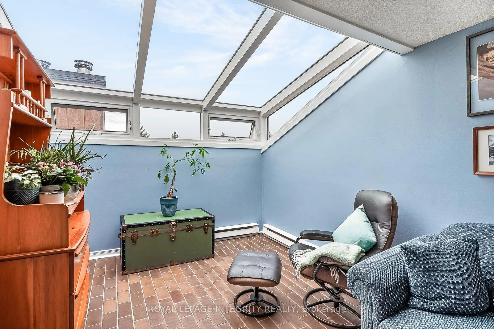 Photo 22 of Unit 8, 108 Stratas Court, Ottawa, Kanata - Katimavik — HOMEH