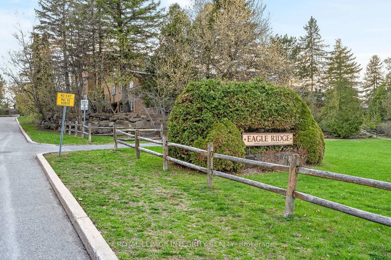 Photo 48 of Unit 8, 108 Stratas Court, Ottawa, Kanata - Katimavik — HOMEH