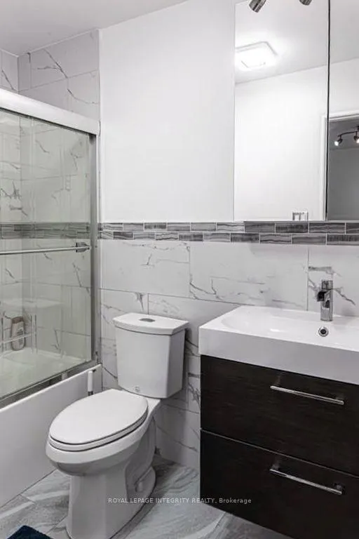 Photo 13 of Unit 1, 73 Hadley Circle, Ottawa, Bells Corners — HOMEH
