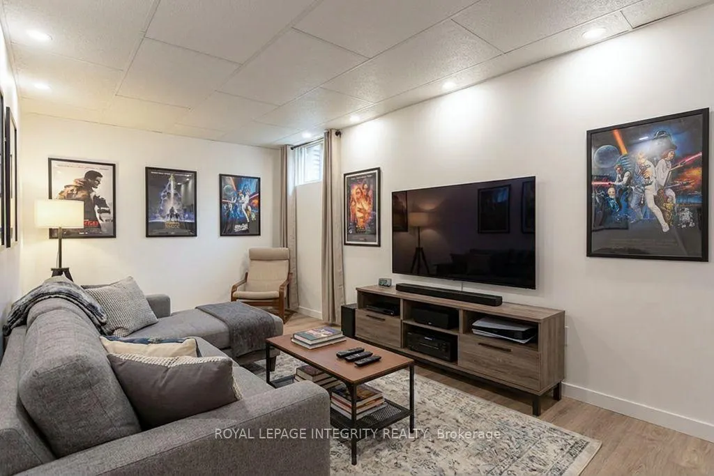 Photo 24 of Unit 1, 73 Hadley Circle, Ottawa, Bells Corners — HOMEH