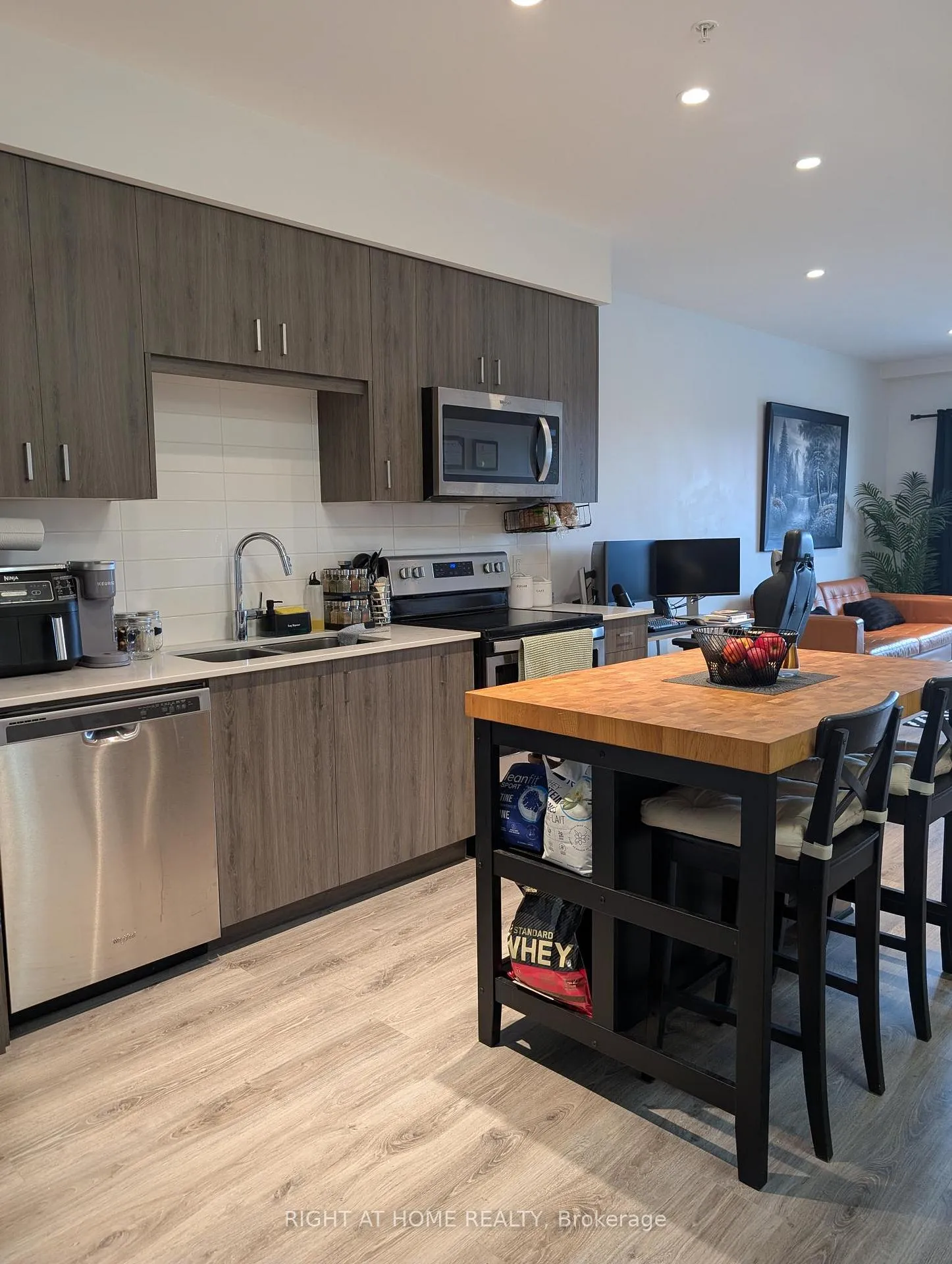Photo 11 of Unit 1504, 15 Glebe Street, Cambridge — HOMEH