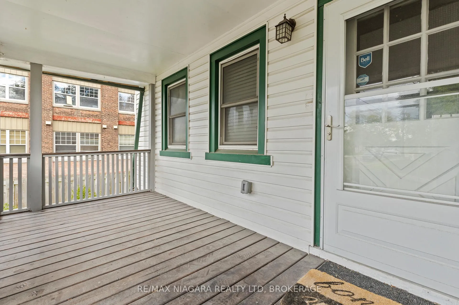 Photo 3 of 32 Page Street, St. Catharines, E. Chester — HOMEH