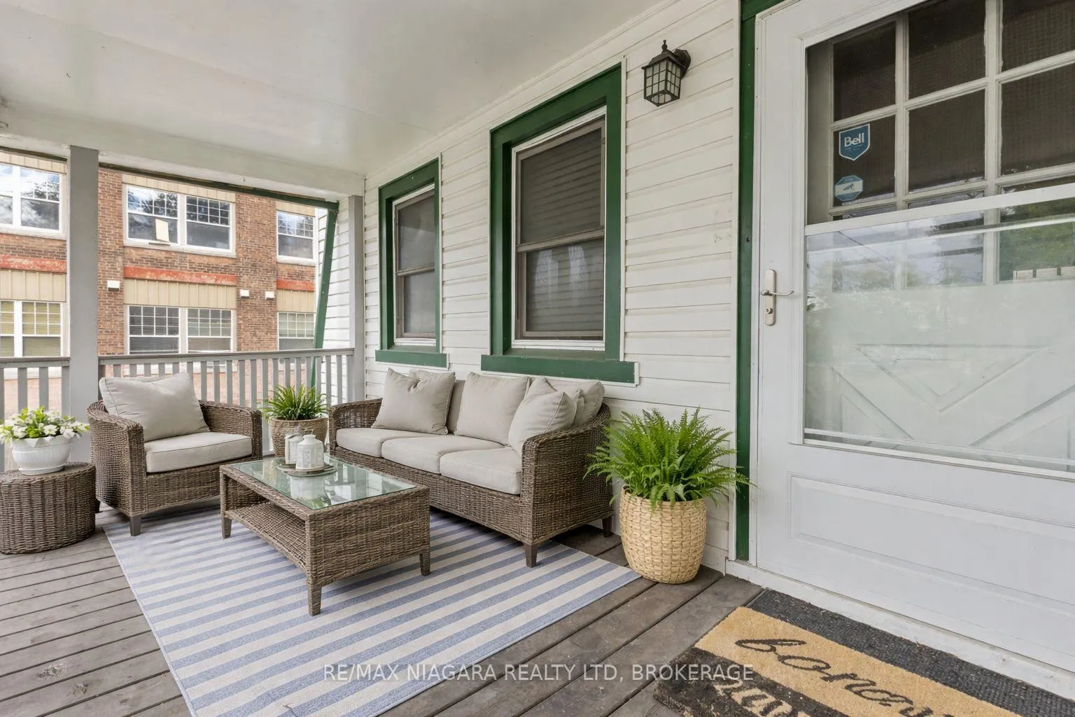 Photo 4 of 32 Page Street, St. Catharines, E. Chester — HOMEH