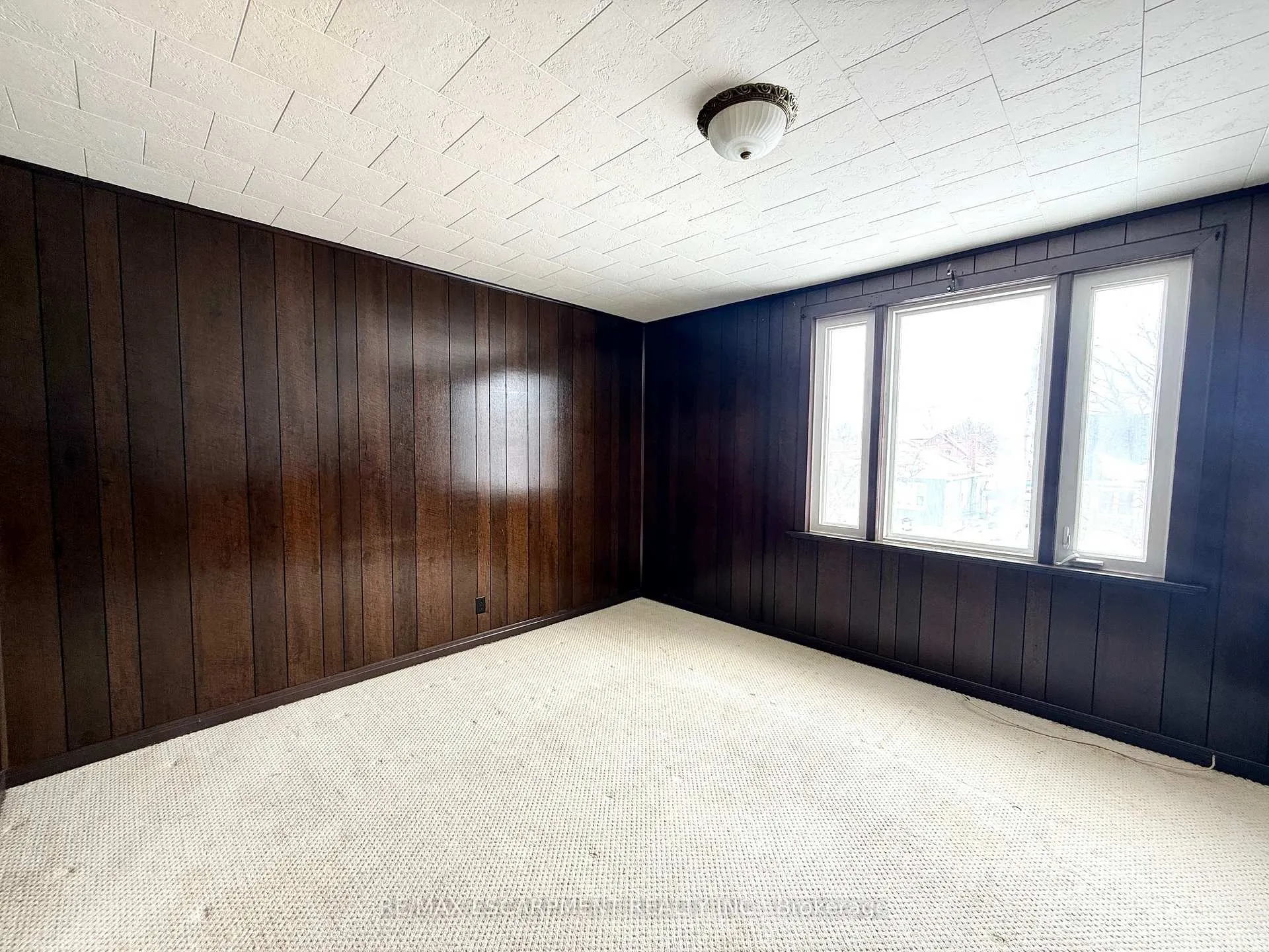Photo 3 of Unit 2, 17 Lyons Avenue, Welland, Lincoln/Crowland — HOMEH