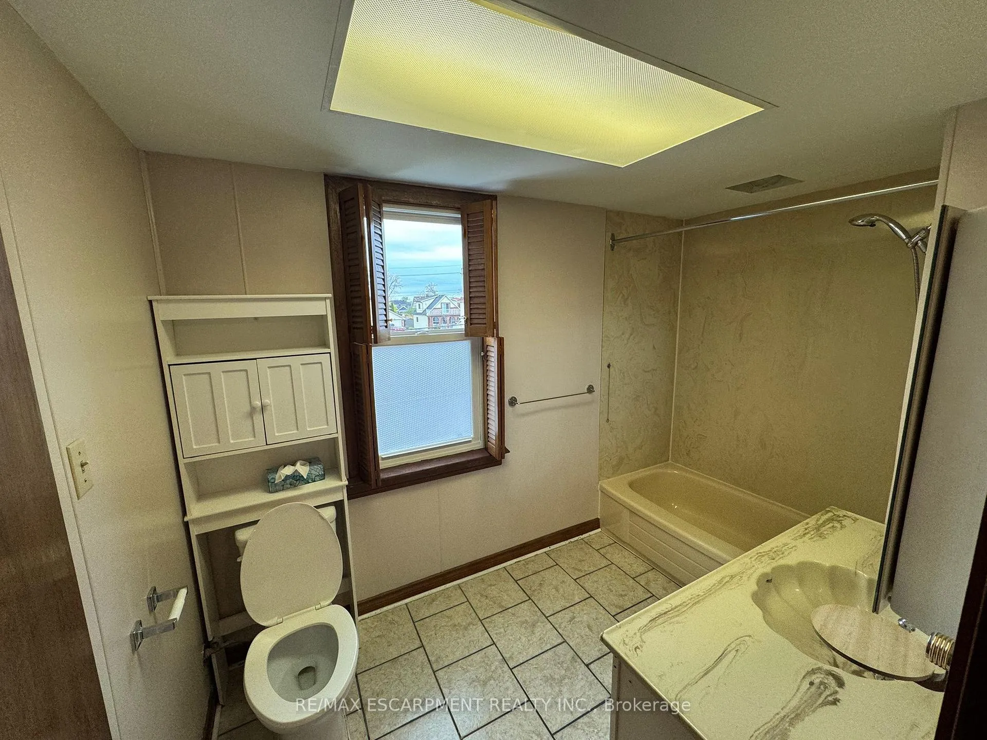 Photo 7 of Unit 3, 17 Lyons Avenue, Welland, Lincoln/Crowland — HOMEH