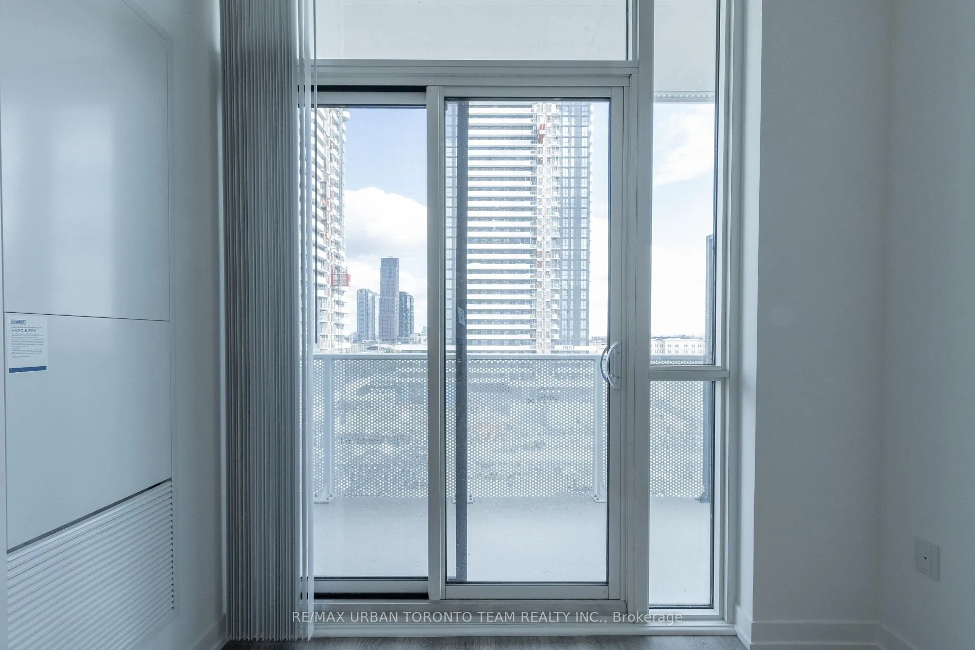 Photo 12 of Unit 816, 195 Commerce Street, Vaughan, Vaughan Corporate Centre — HOMEH