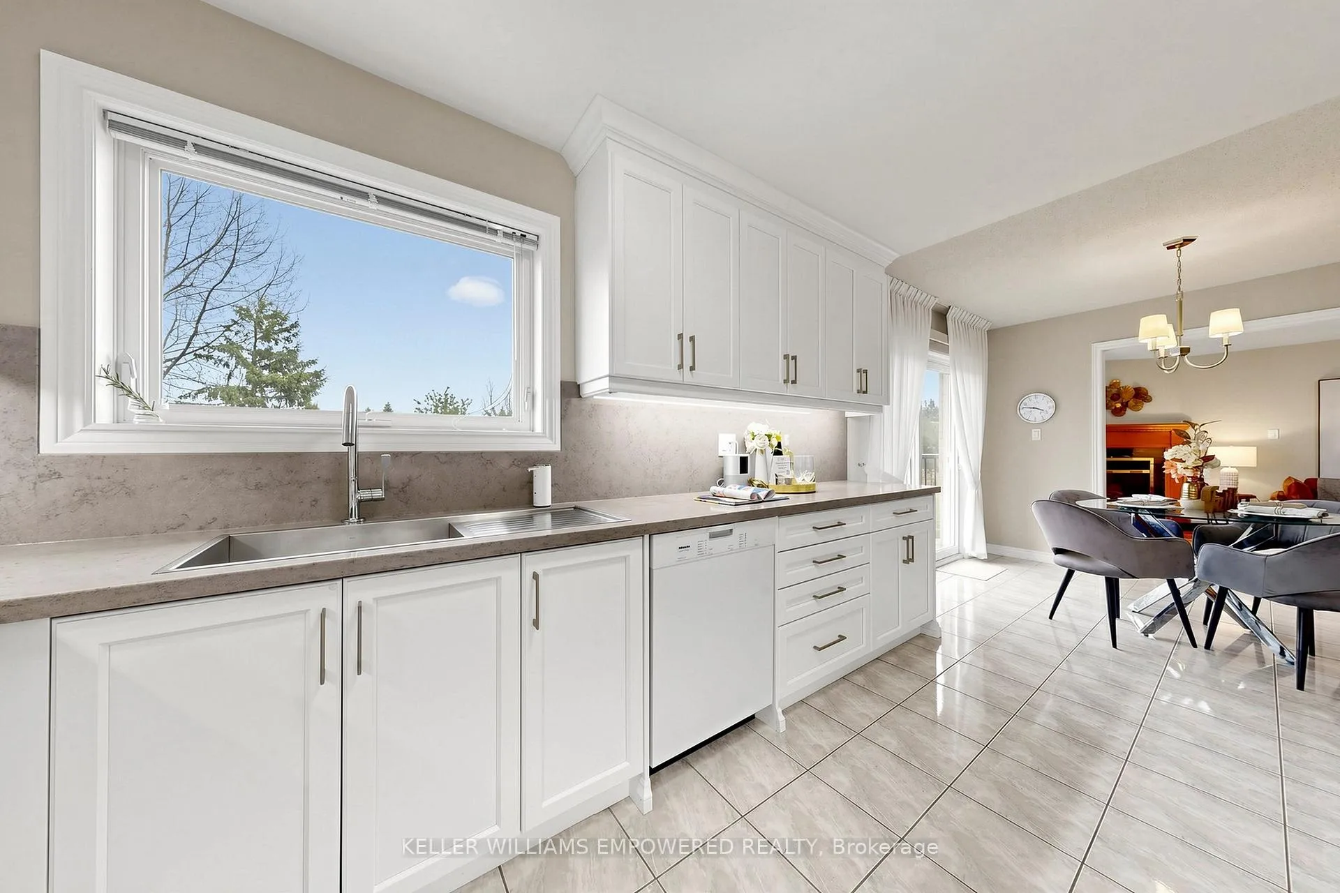 Photo 18 of 123 Thomson Creek Boulevard, Vaughan, Islington Woods — HOMEH