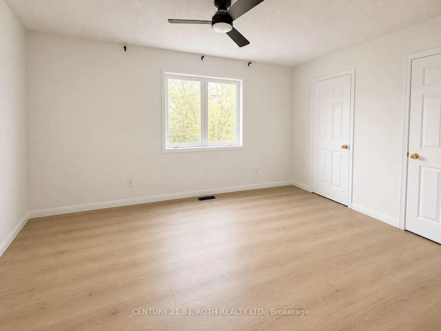Photo 11 of Unit 18, 18 Sprucedale Way, Whitby, Pringle Creek — HOMEH