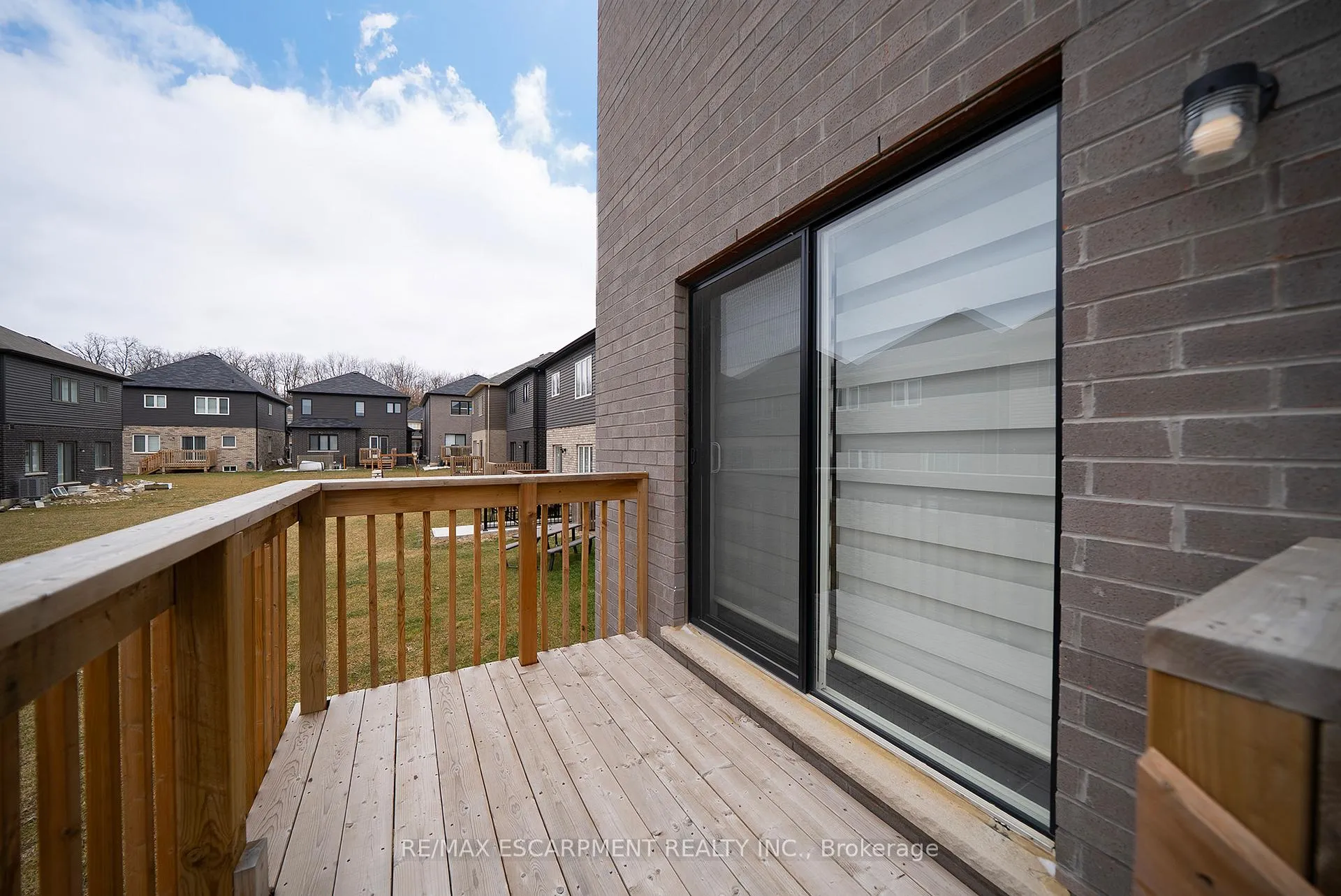Photo 31 of 9 Tarrison Street, Brantford, Northwest Industrial — HOMEH