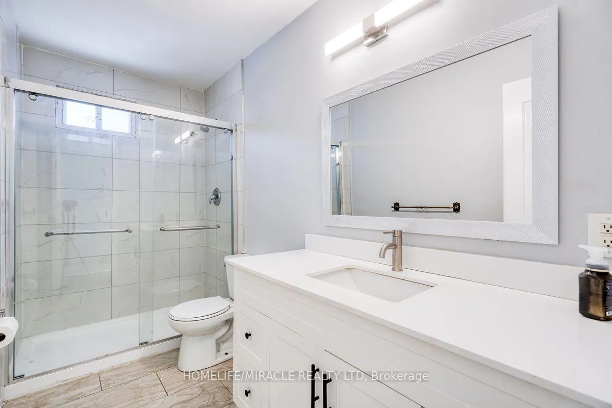 Photo 19 of 40 Reigate Avenue, Brampton, Madoc — HOMEH