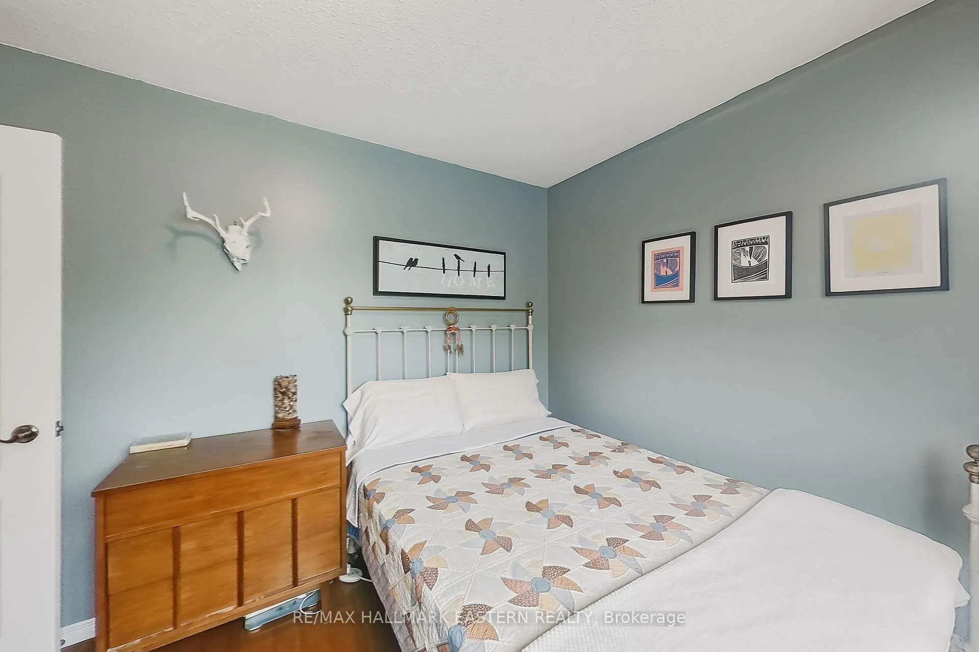 Photo 15 of 950 Silverdale Road, Peterborough, Otonabee Ward 1 — HOMEH