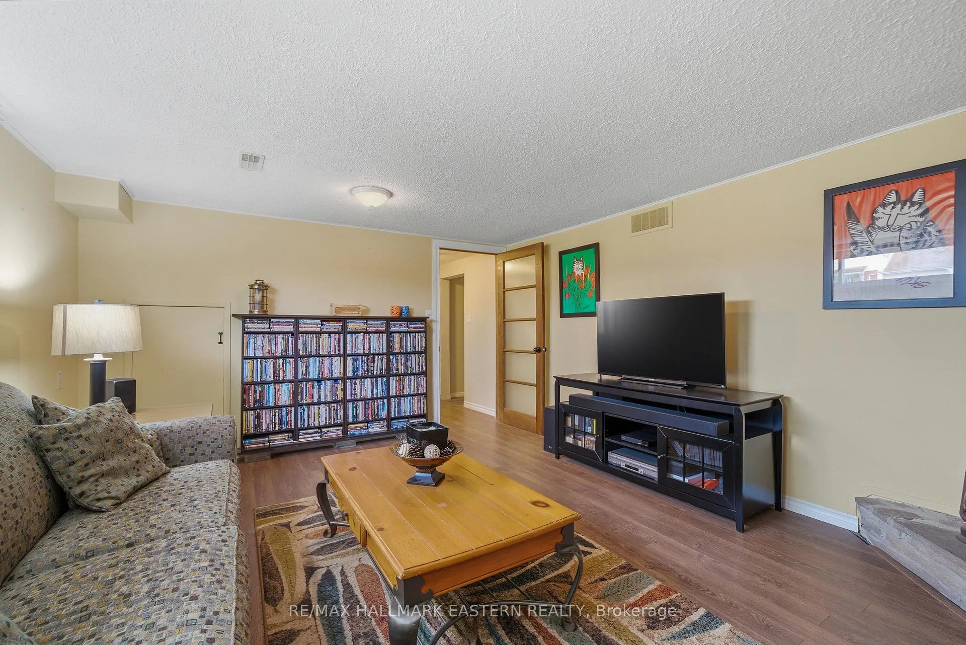 Photo 24 of 950 Silverdale Road, Peterborough, Otonabee Ward 1 — HOMEH
