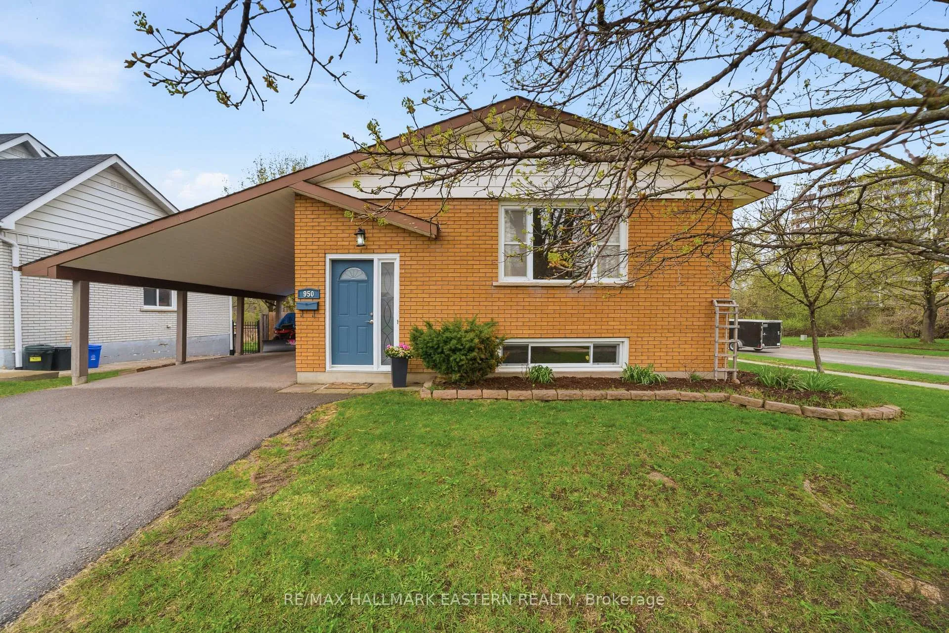 Photo 38 of 950 Silverdale Road, Peterborough, Otonabee Ward 1 — HOMEH