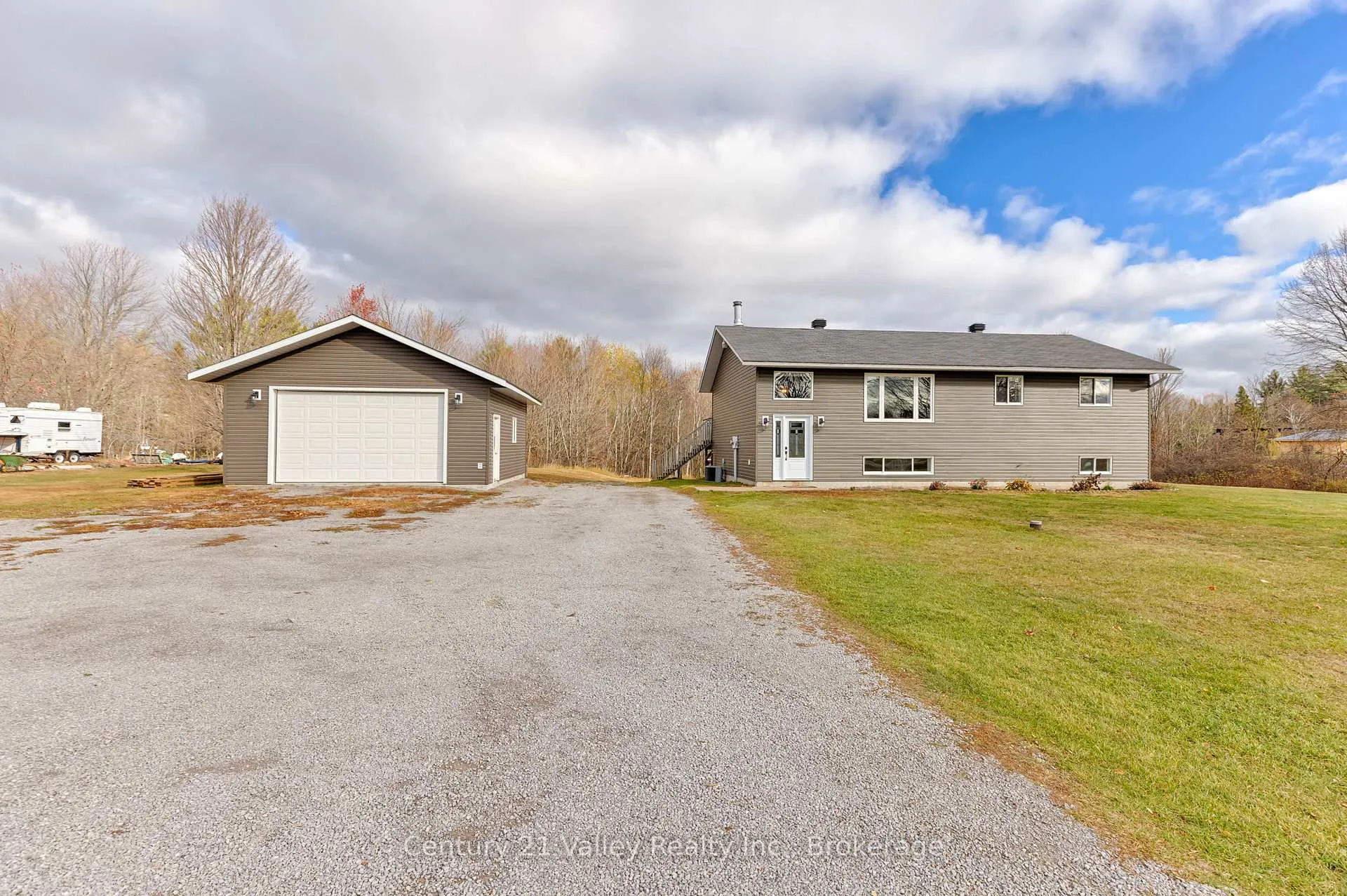 Photo 46 of 1776 Lemke Road, North Algona Wilberforce, North Algona/Wilberforce Twp — HOMEH