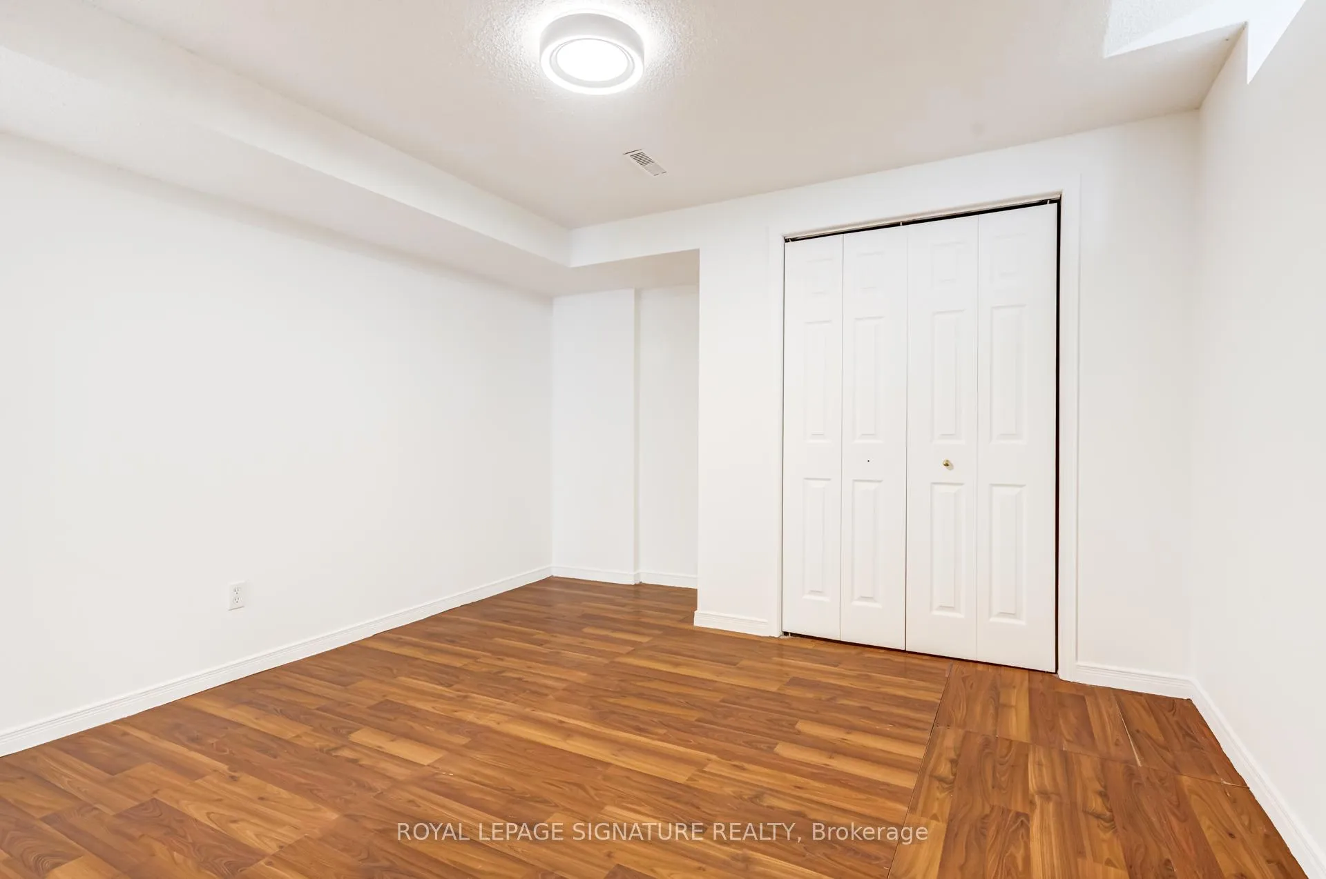 Photo 18 of Unit Bsmt, 161 Chambers Crescent, Newmarket, Armitage — HOMEH