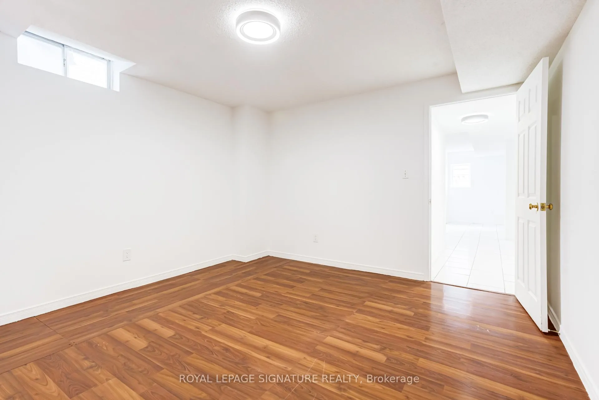 Photo 19 of Unit Bsmt, 161 Chambers Crescent, Newmarket, Armitage — HOMEH