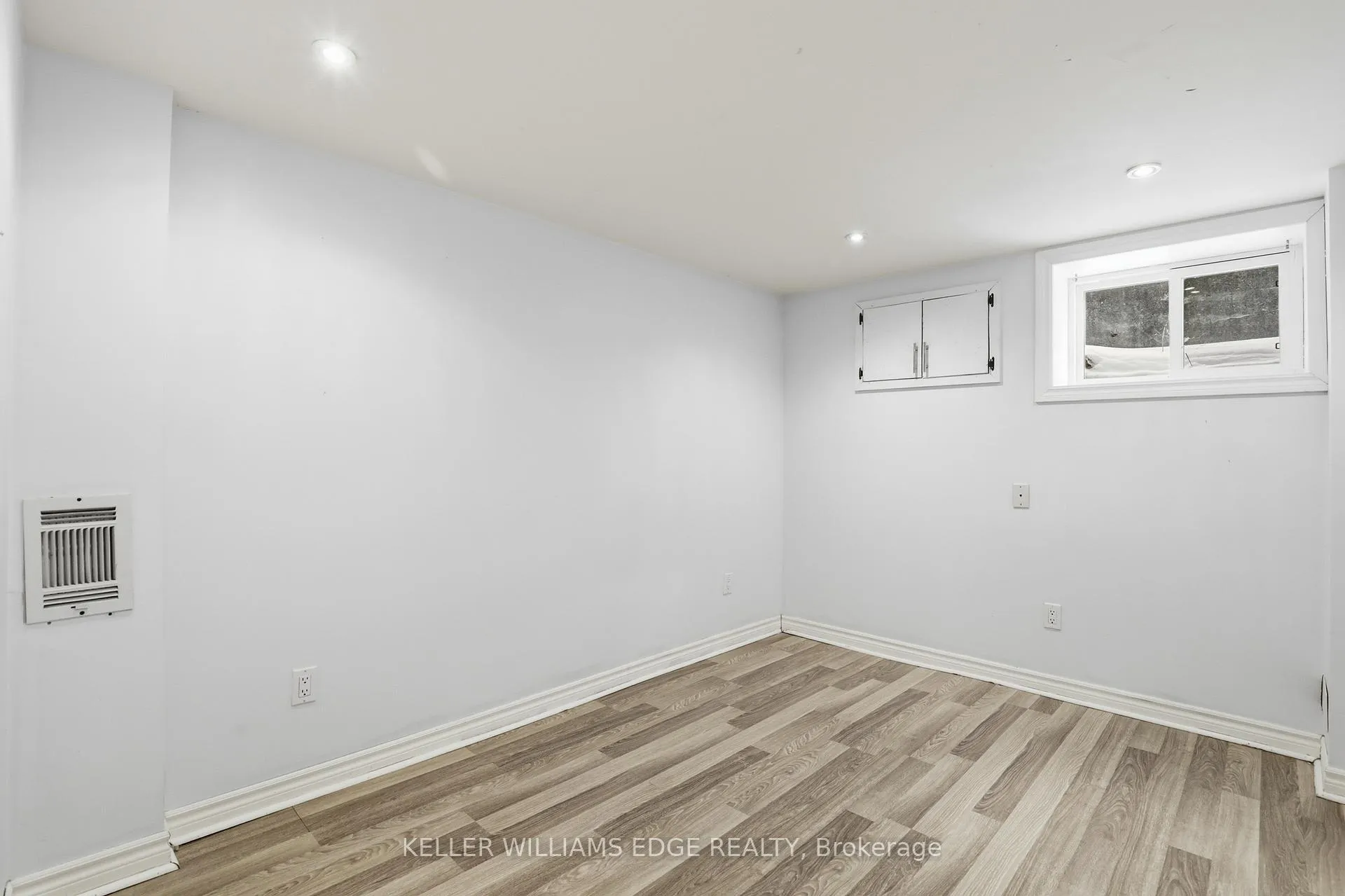 Photo 18 of 48 Mountain Avenue S, Hamilton, Stoney Creek — HOMEH