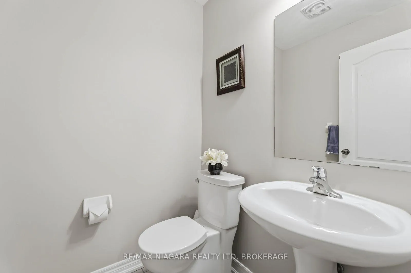Photo 28 of 6537 St Michael Avenue, Niagara Falls, Forestview — HOMEH