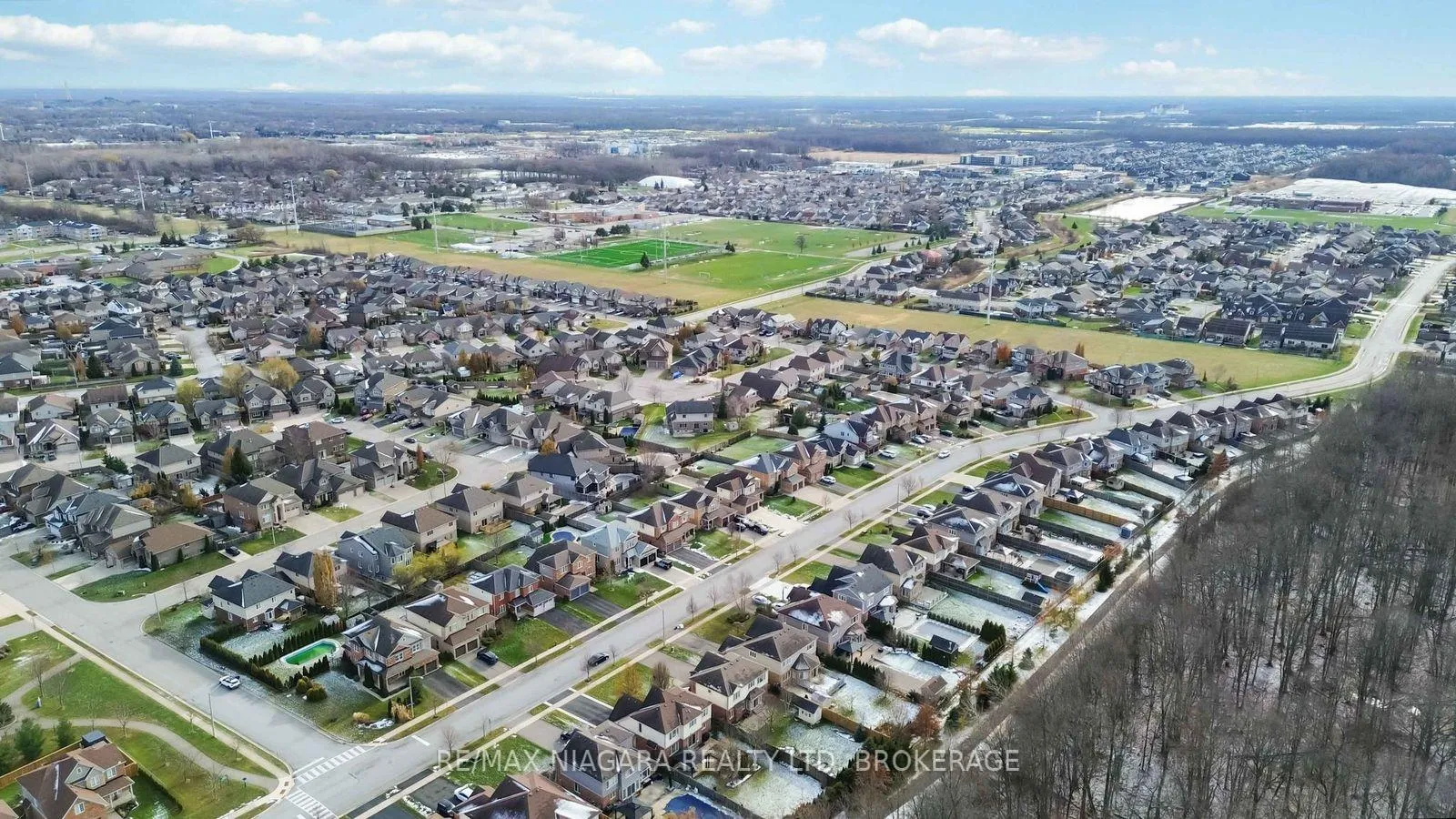 Photo 41 of 6537 St Michael Avenue, Niagara Falls, Forestview — HOMEH