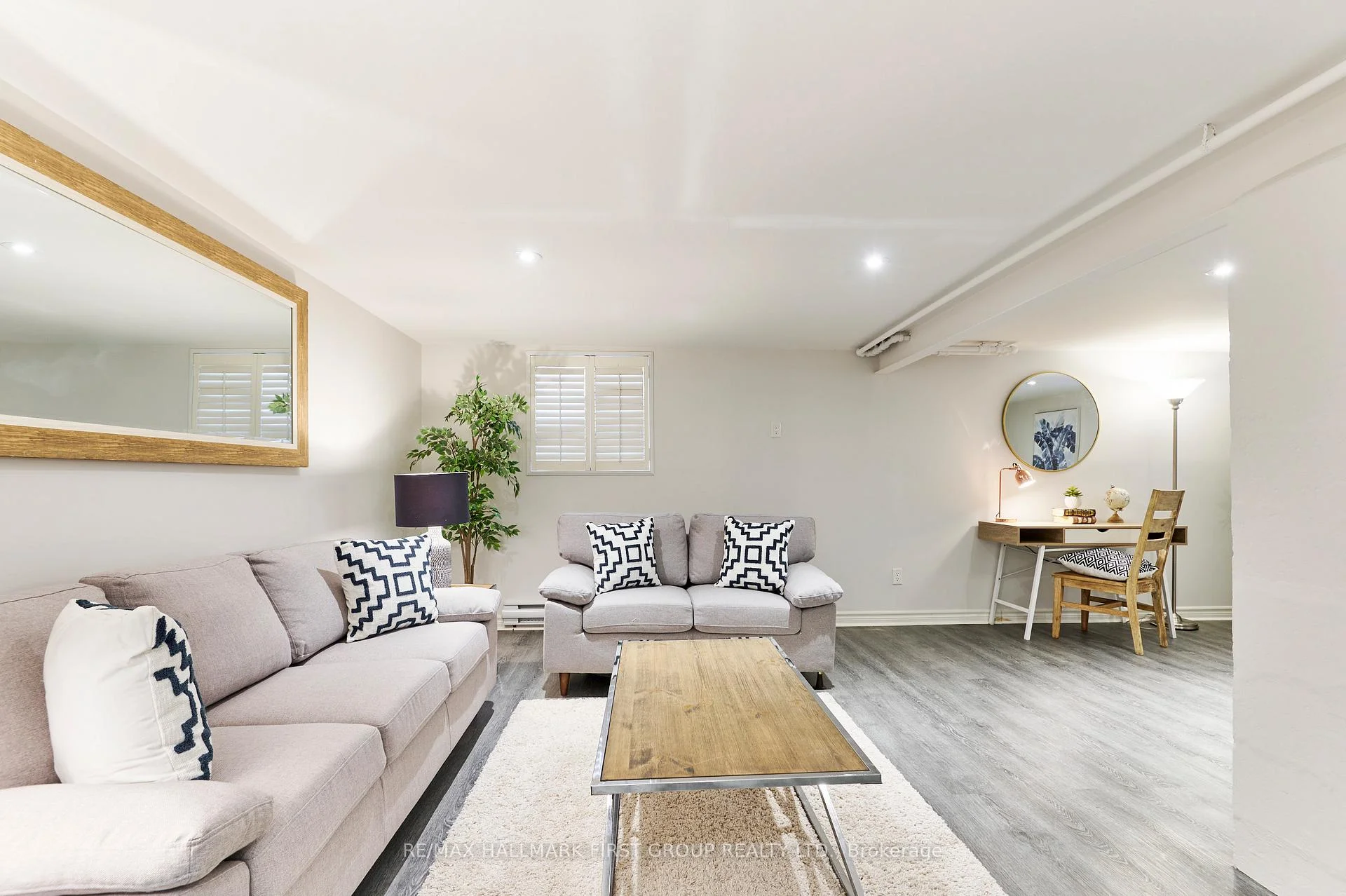 Photo 27 of Unit Lower, 207 Bayview Heights Drive, Toronto, Leaside — HOMEH