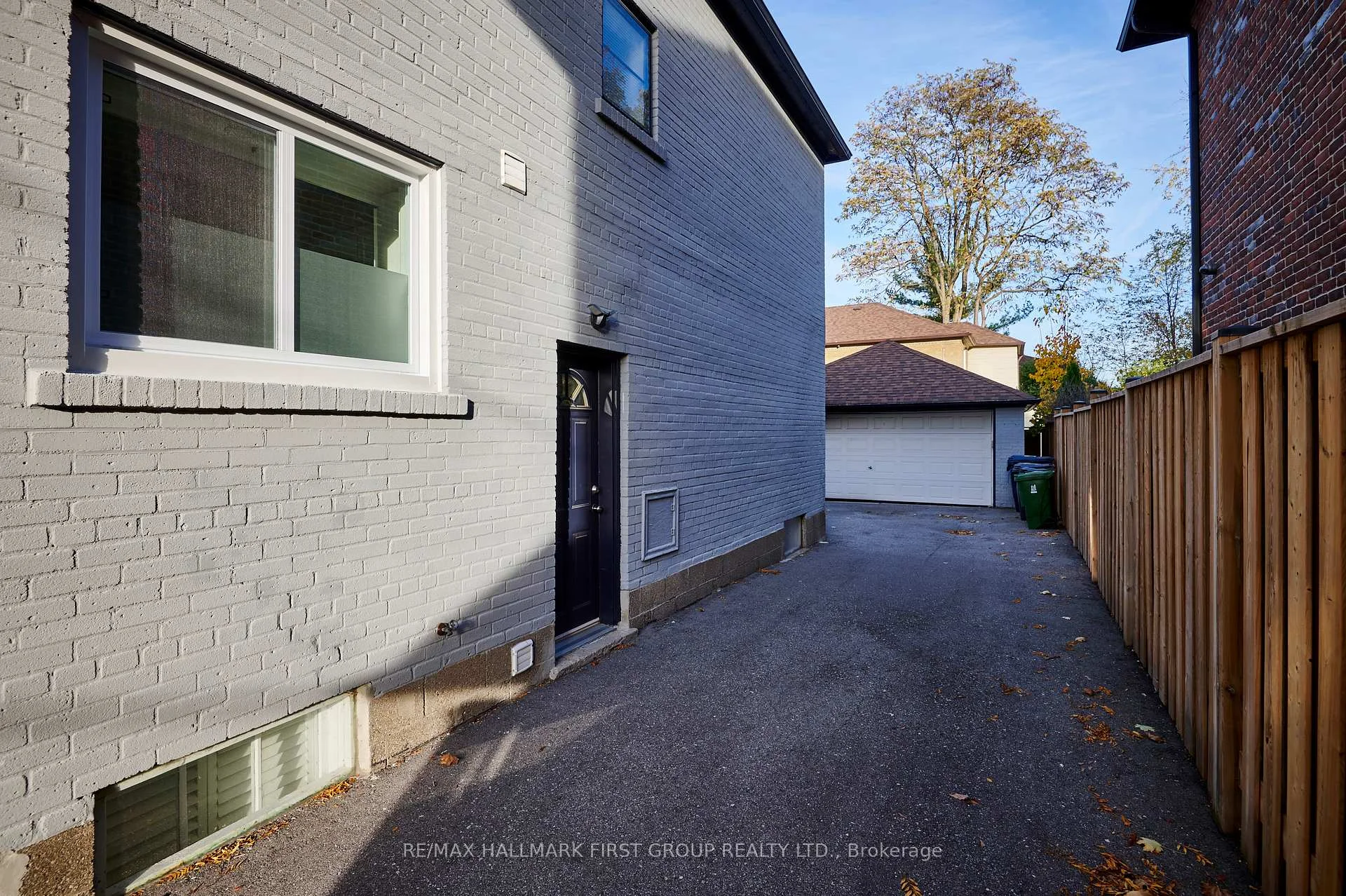 Photo 38 of Unit Lower, 207 Bayview Heights Drive, Toronto, Leaside — HOMEH