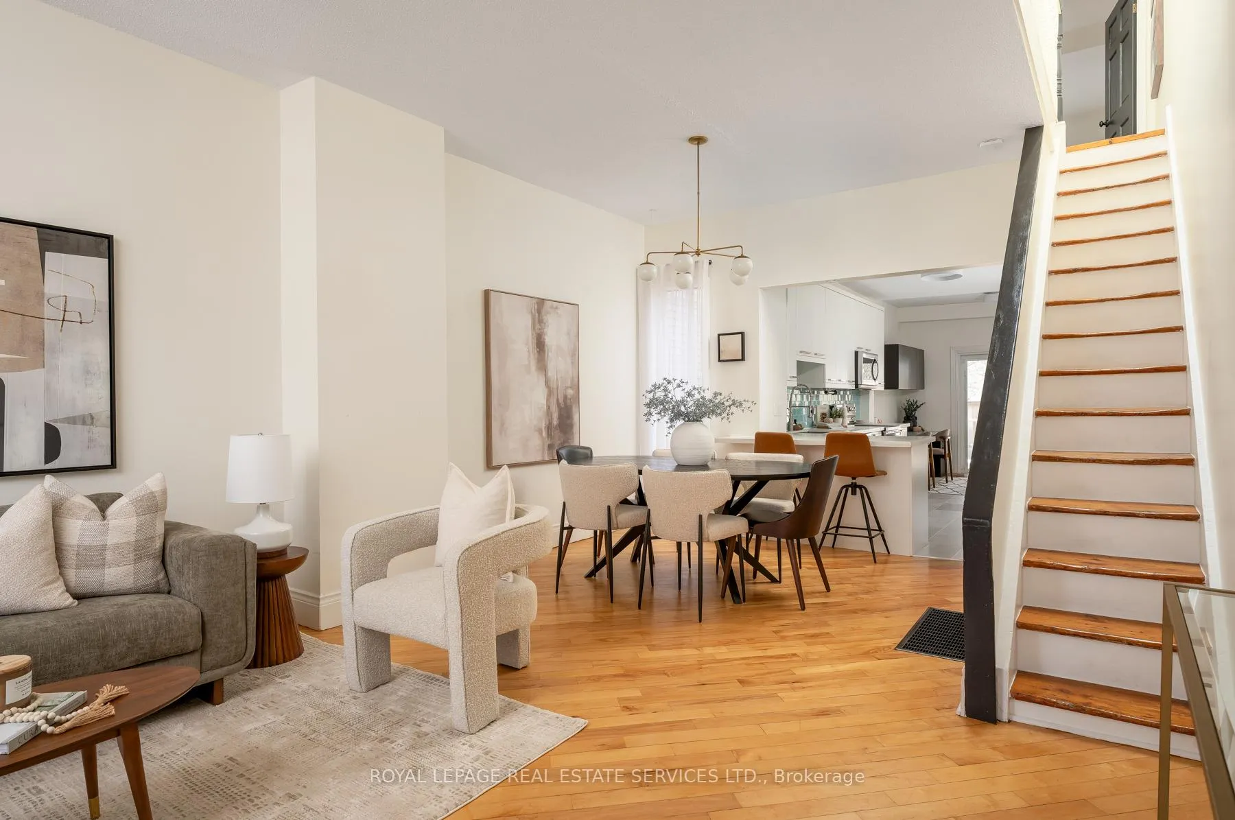 Photo 5 of 164 Munro Street, Toronto, South Riverdale — HOMEH
