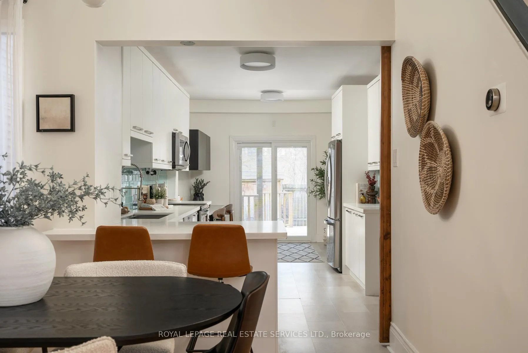 Photo 11 of 164 Munro Street, Toronto, South Riverdale — HOMEH
