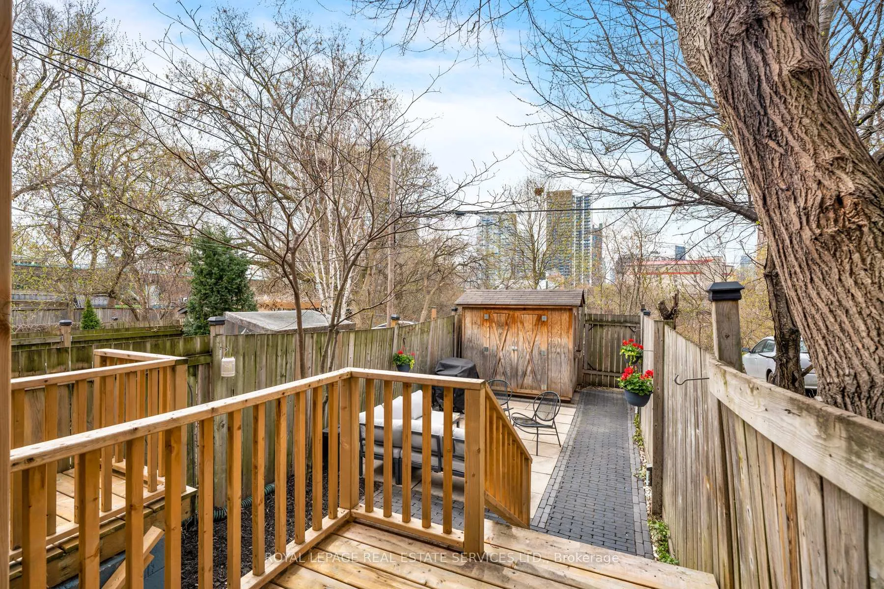 Photo 45 of 164 Munro Street, Toronto, South Riverdale — HOMEH
