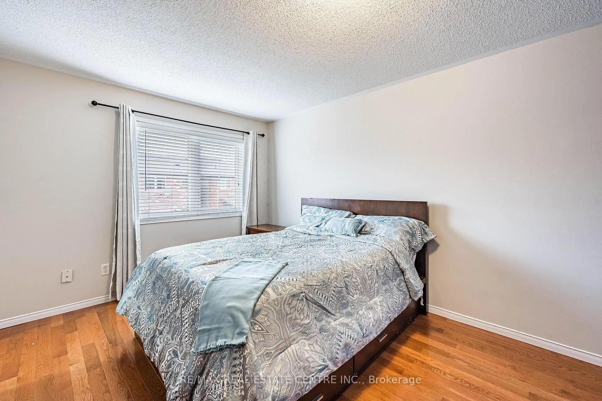 Photo 17 of 22 Tanasi Road, Brampton, Credit Valley — HOMEH