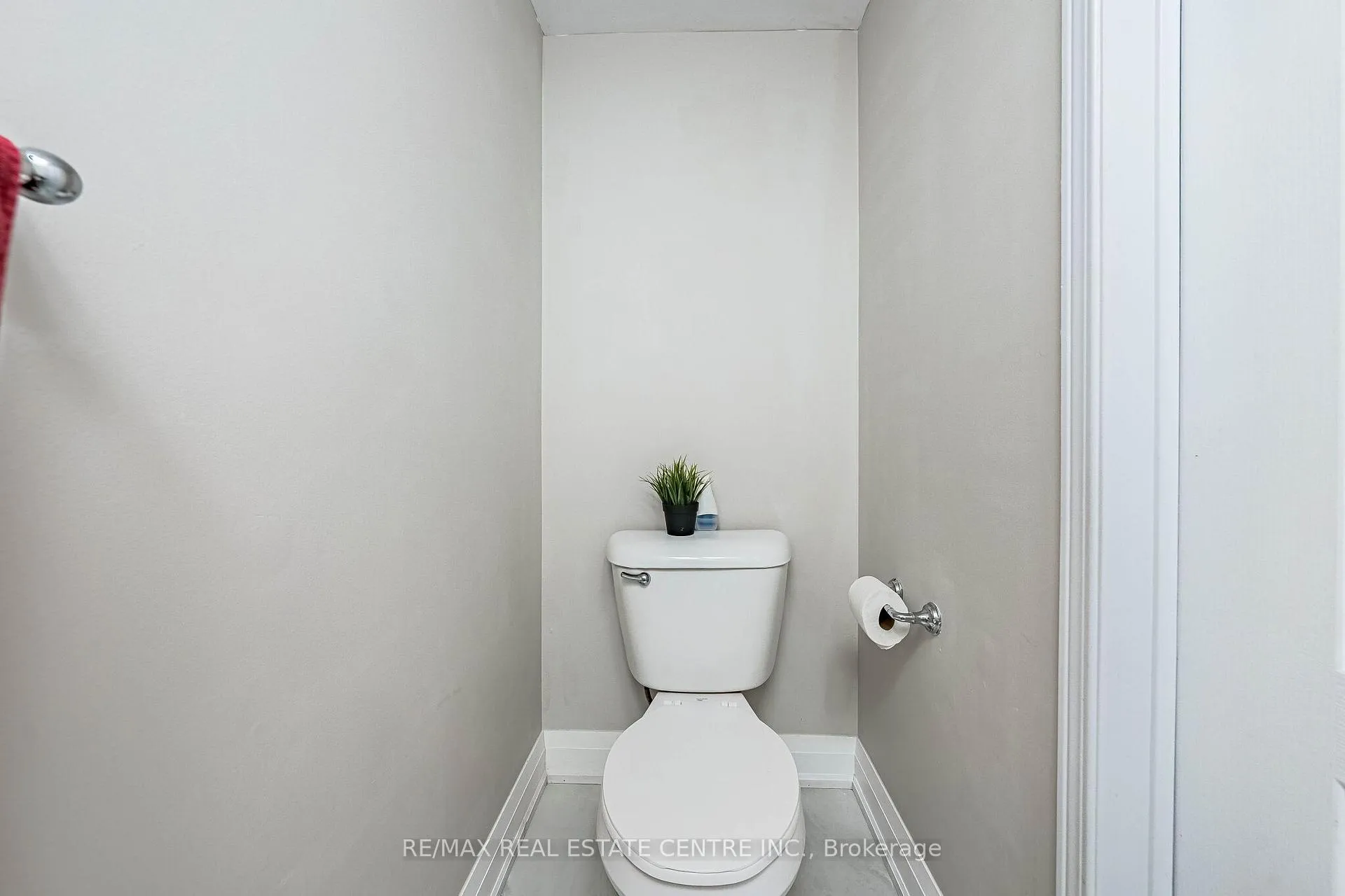 Photo 32 of 22 Tanasi Road, Brampton, Credit Valley — HOMEH