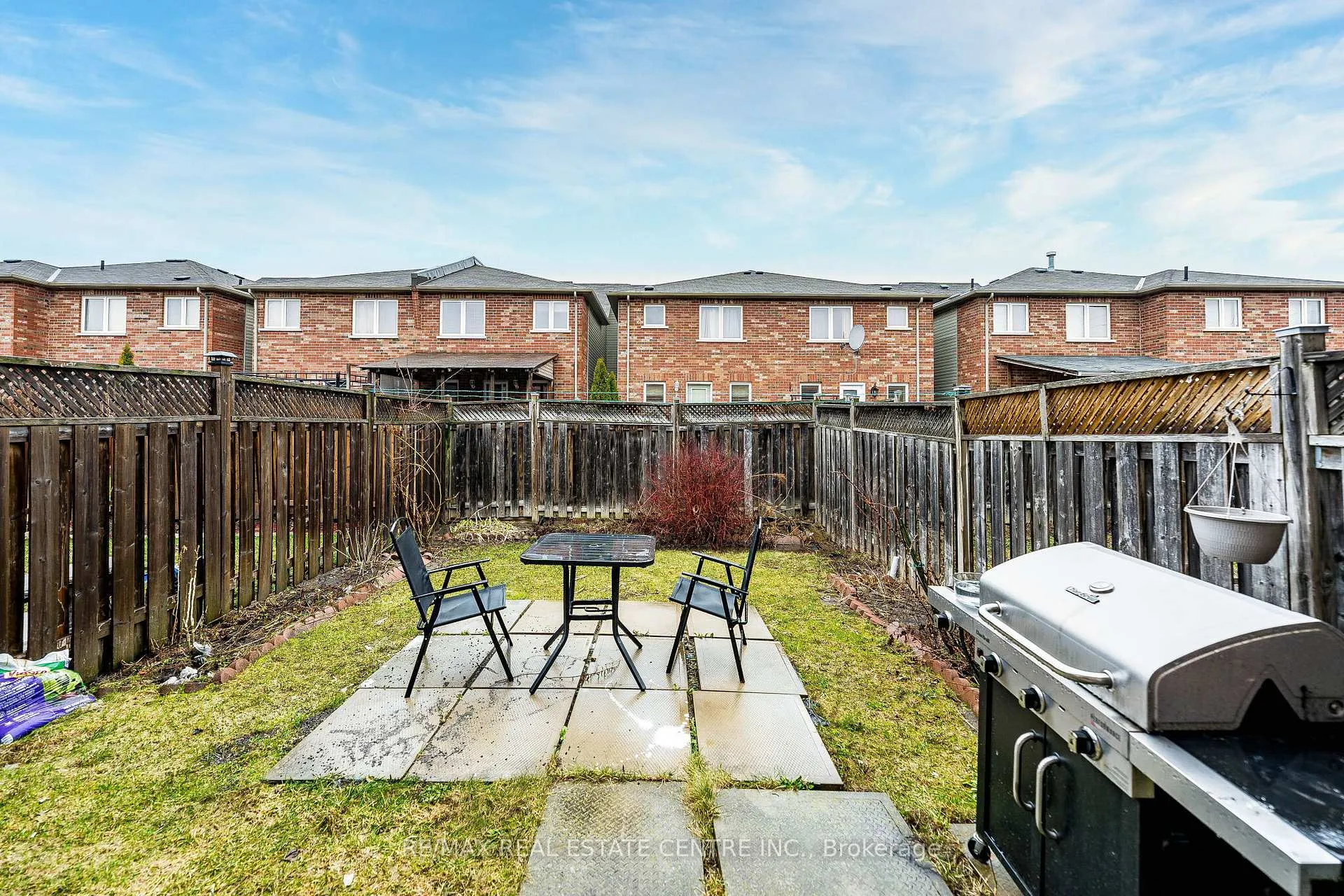 Photo 37 of 22 Tanasi Road, Brampton, Credit Valley — HOMEH