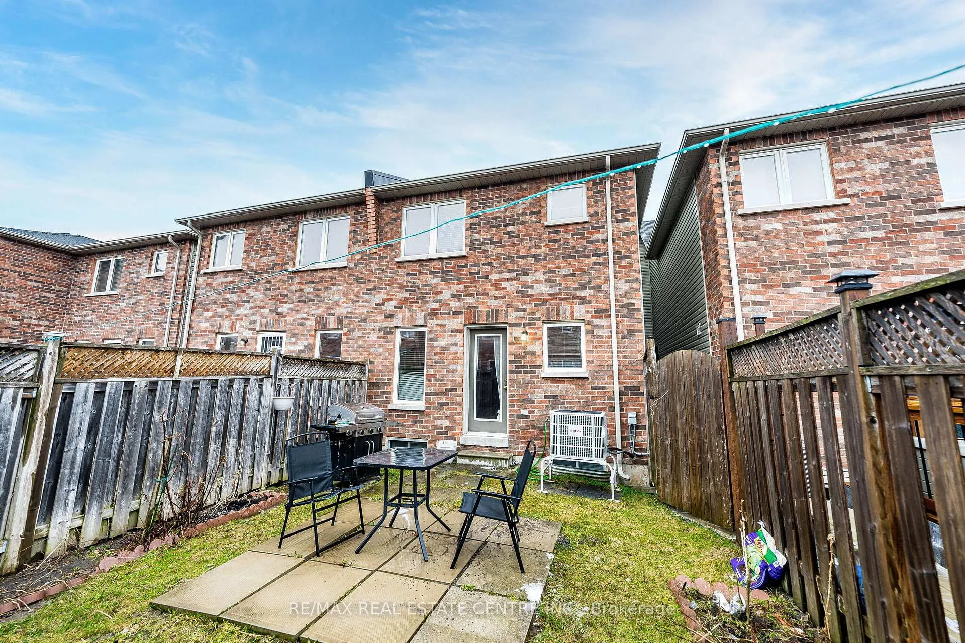 Photo 39 of 22 Tanasi Road, Brampton, Credit Valley — HOMEH