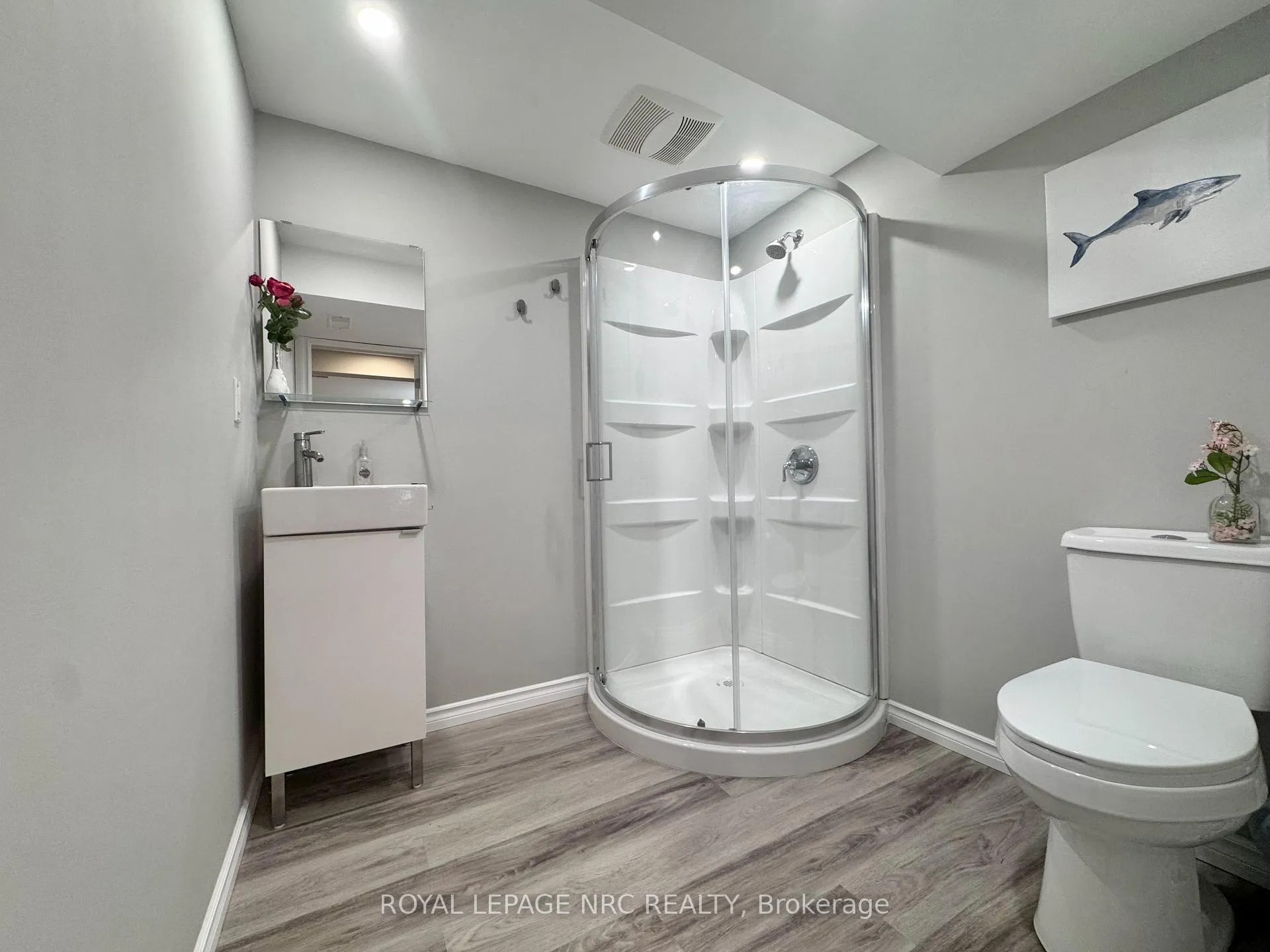 Photo 18 of 10 Lafayette Drive, St. Catharines, Lakeport — HOMEH