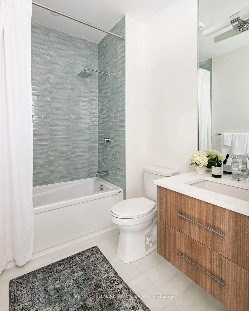 Photo 21 of 611 Persimmon Way, Ottawa, Chapel Hill South - Orleans Village — HOMEH