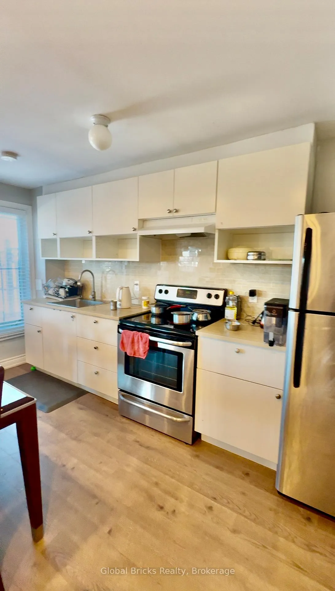 Photo 15 of Unit Lower, 32 Tysonville Circle, Brampton, Northwest Brampton — HOMEH