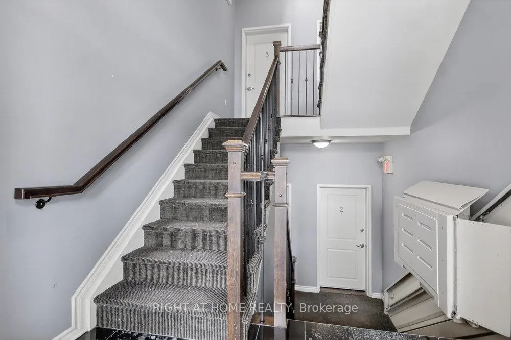 Photo 2 of Unit 6, 30 Prestige Circle, Ottawa, Chatelaine Village — HOMEH