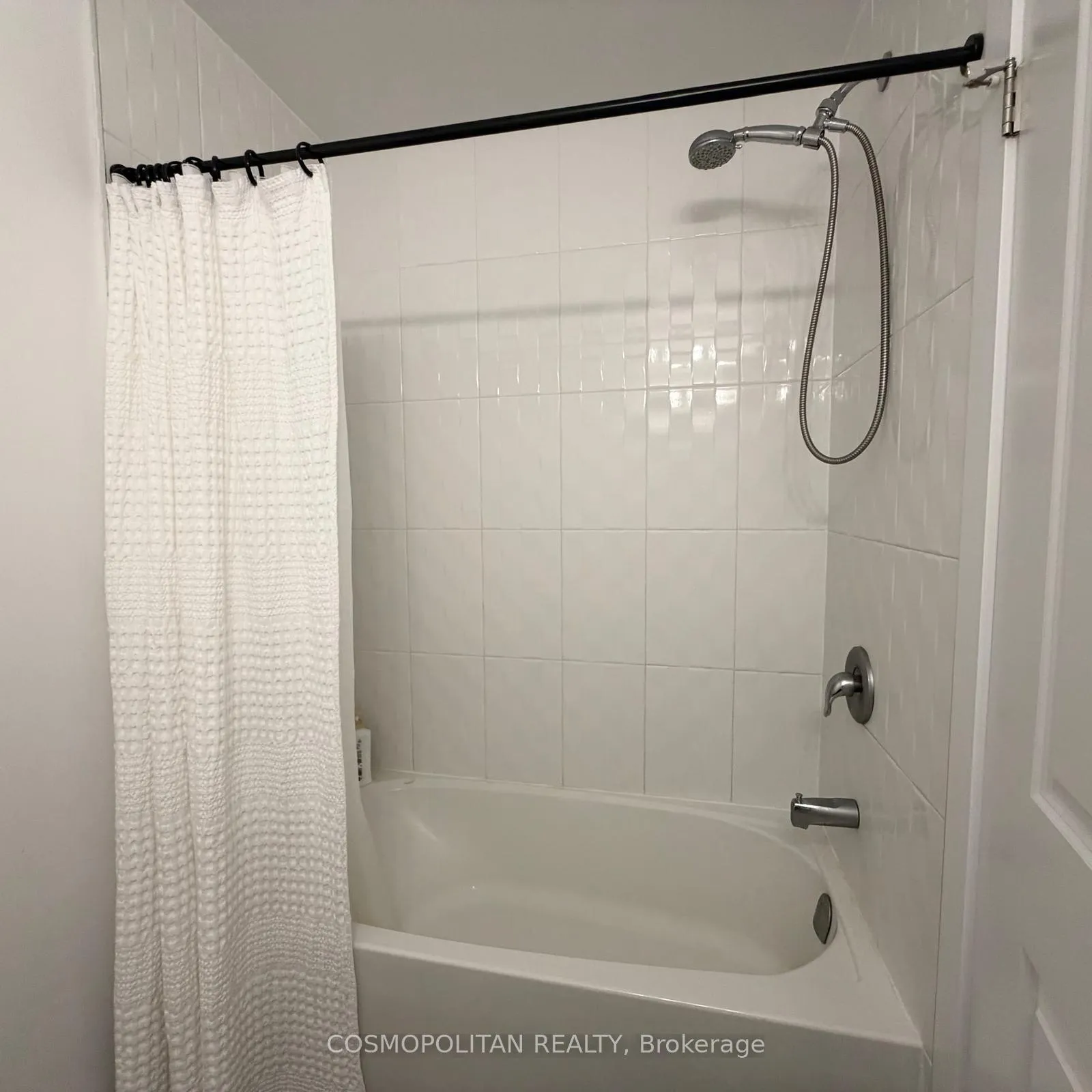 Photo 15 of Unit 212, 5055 Greenlane Road, Lincoln, Beamsville — HOMEH