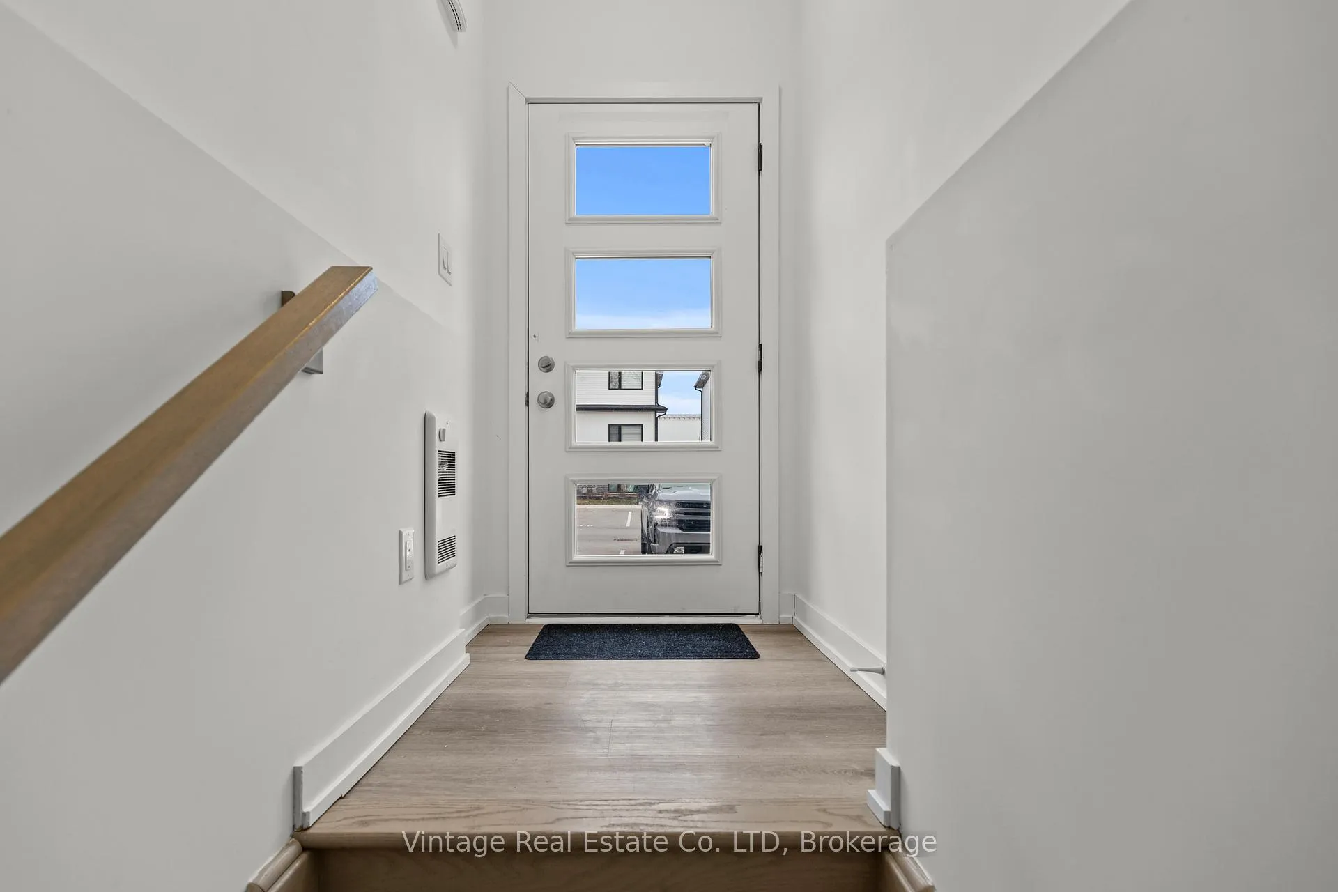 Photo 5 of Unit 511, 4263 Fourth Avenue, Niagara Falls, Downtown — HOMEH