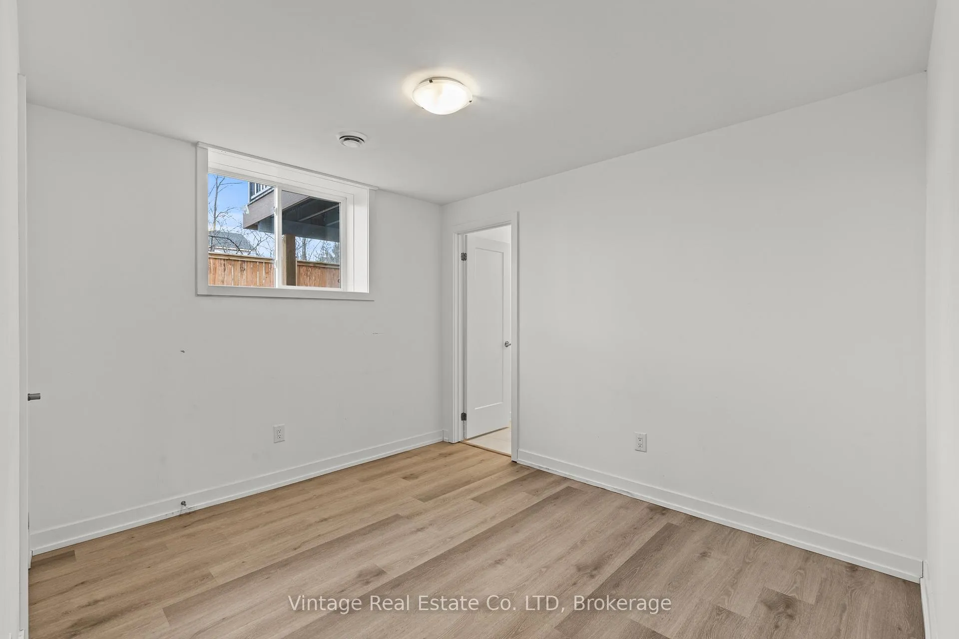 Photo 13 of Unit 511, 4263 Fourth Avenue, Niagara Falls, Downtown — HOMEH