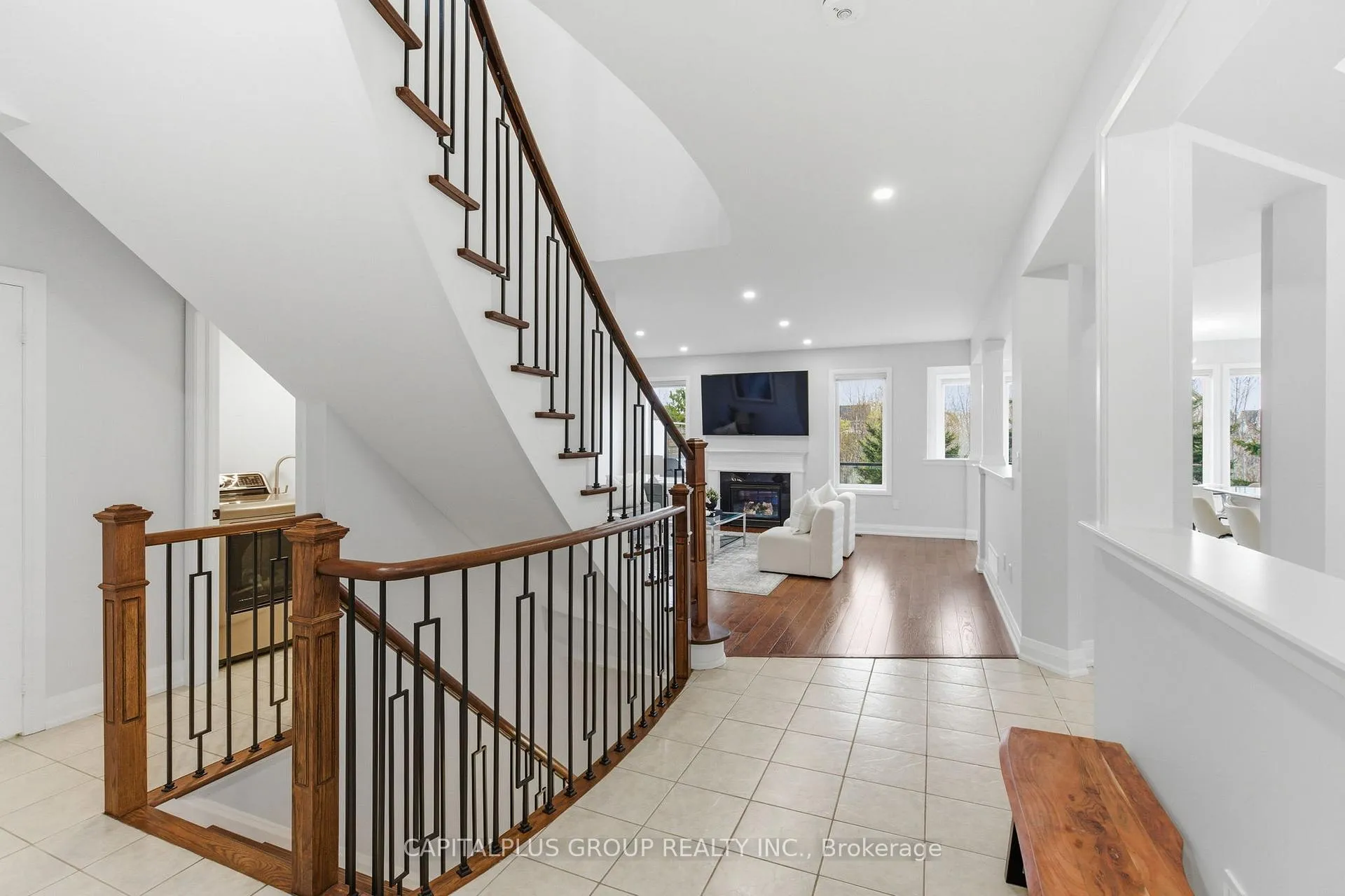 Photo 22 of 313 Cachet Boulevard, Whitby, Brooklin — HOMEH
