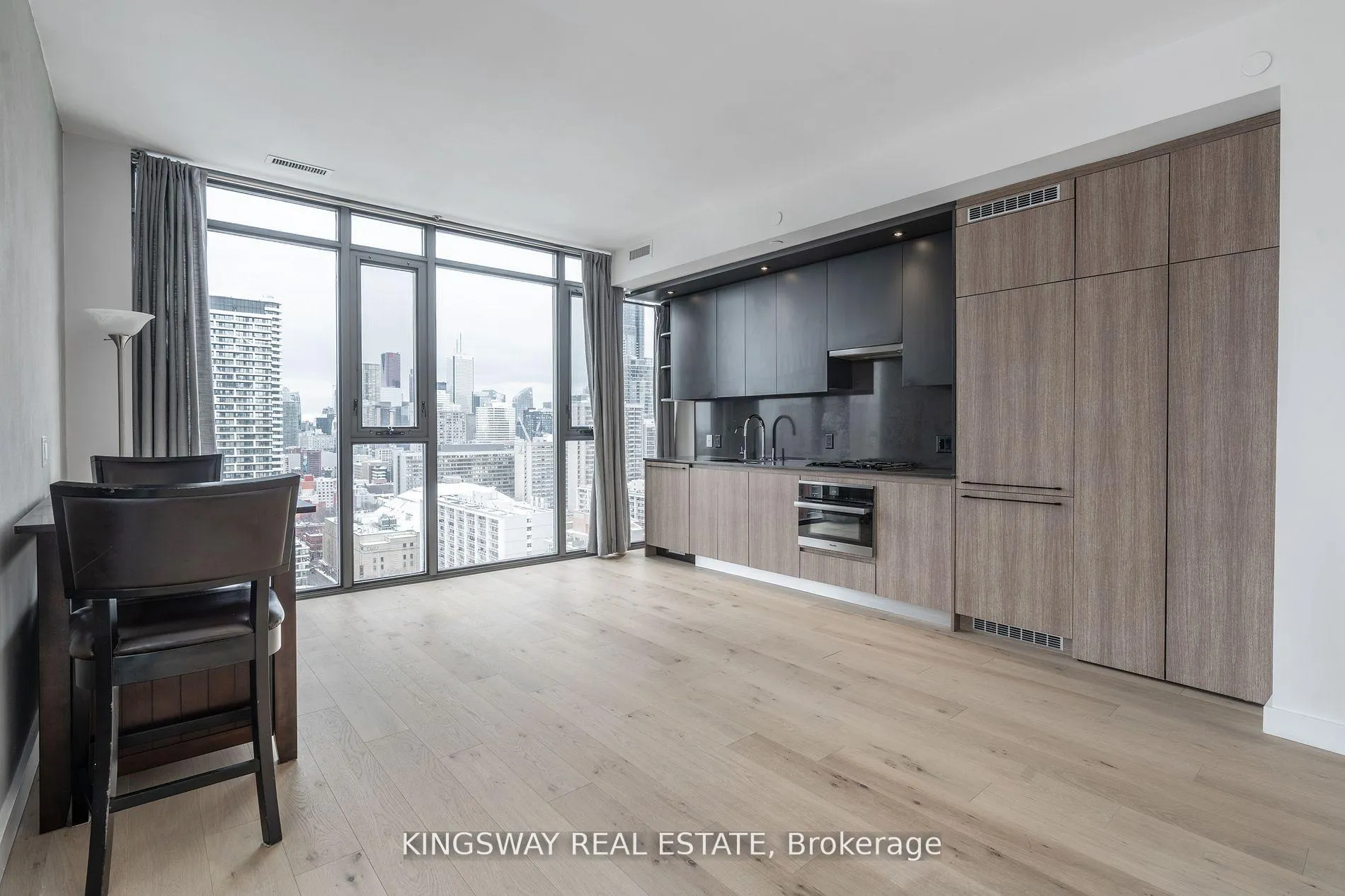 Photo 12 of Unit 2102, 81 Wellesley St Street E, Toronto, Church-Yonge Corridor — HOMEH