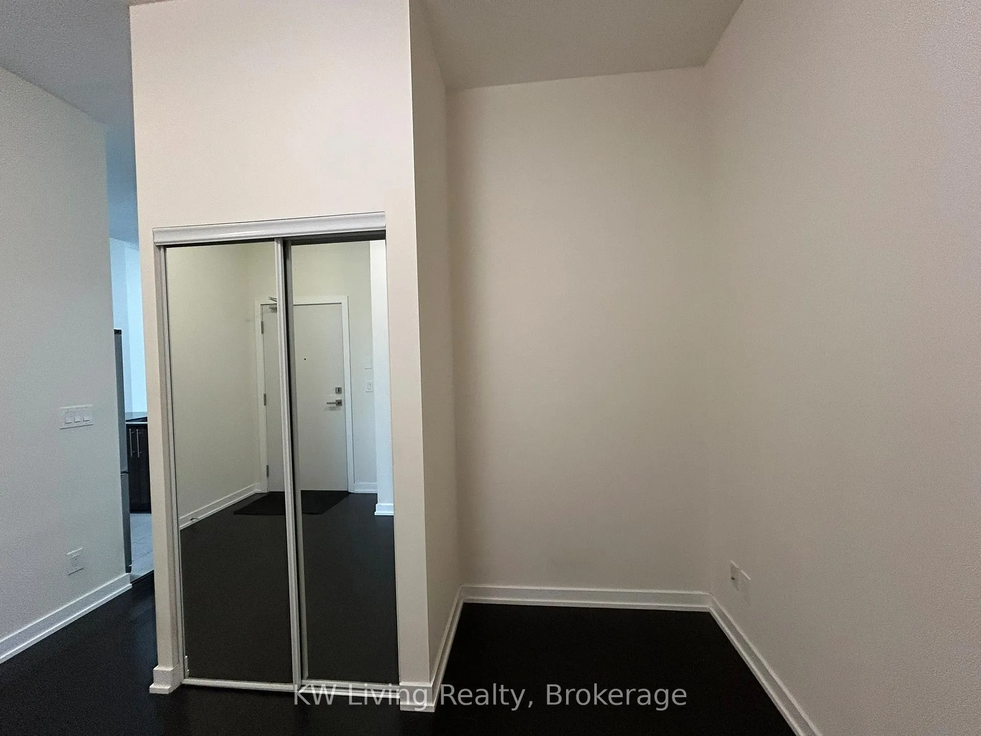 Photo 6 of Unit 310, 510 Curran Place, Mississauga, City Centre — HOMEH