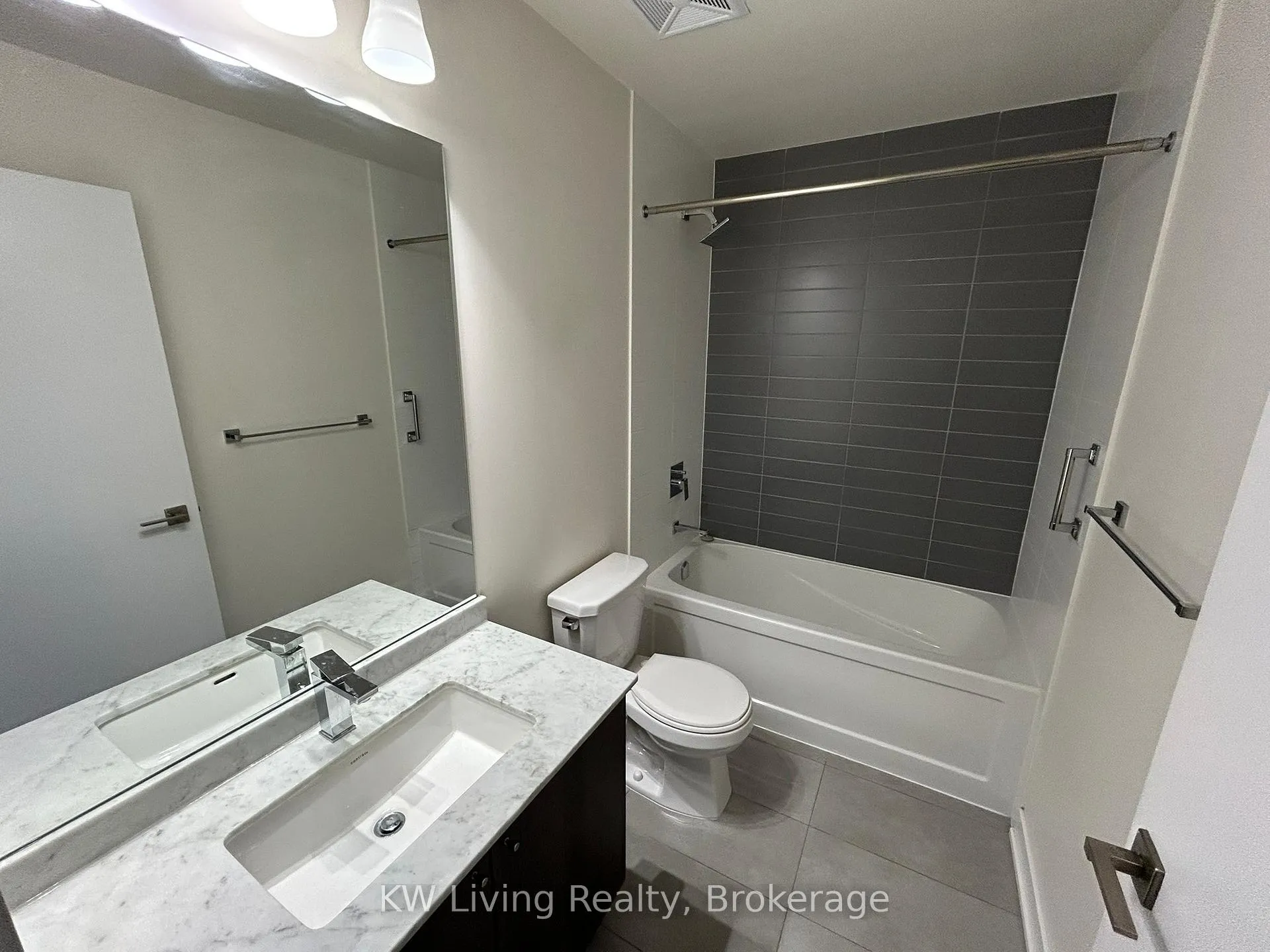 Photo 8 of Unit 310, 510 Curran Place, Mississauga, City Centre — HOMEH