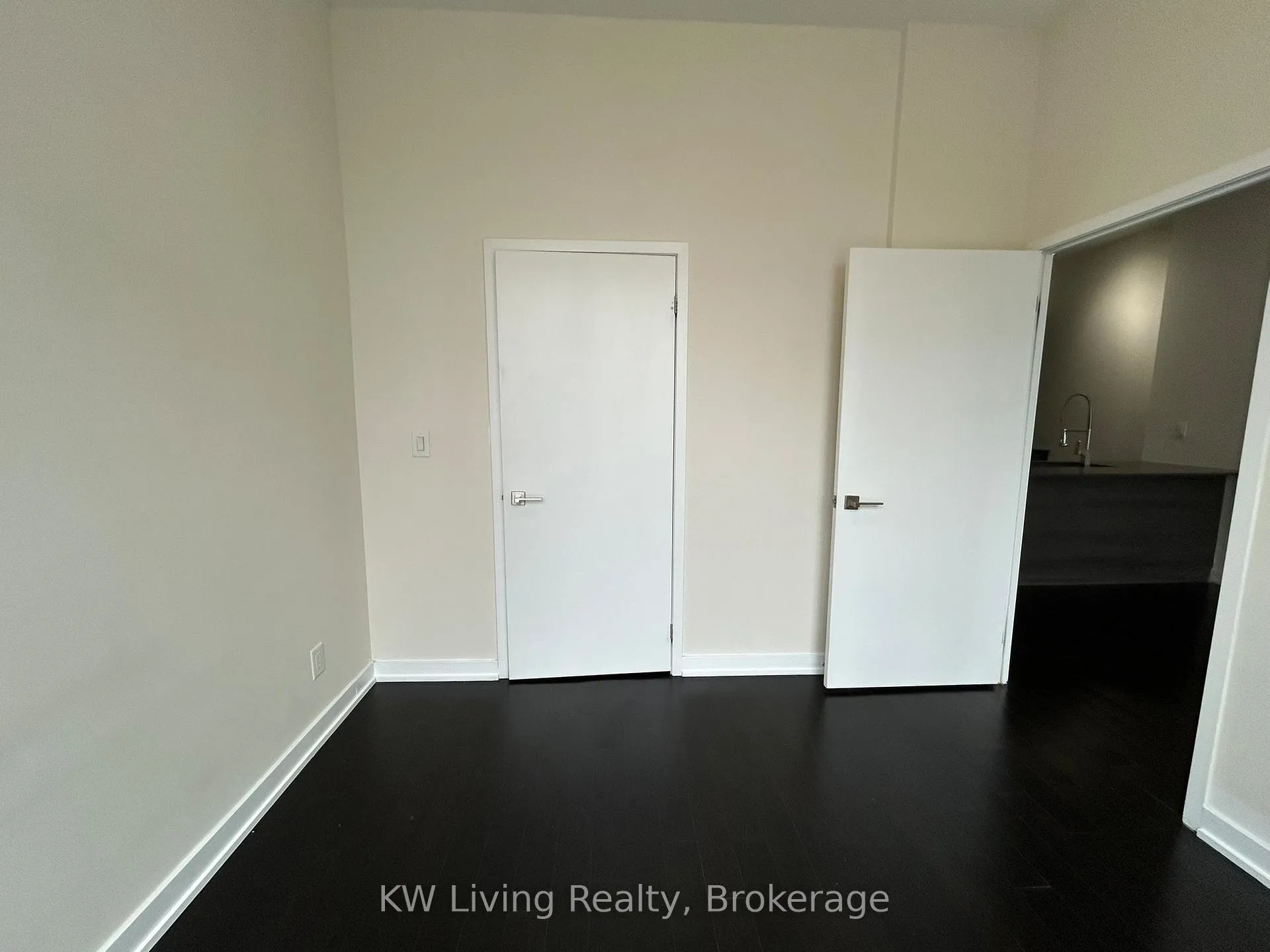 Photo 18 of Unit 310, 510 Curran Place, Mississauga, City Centre — HOMEH