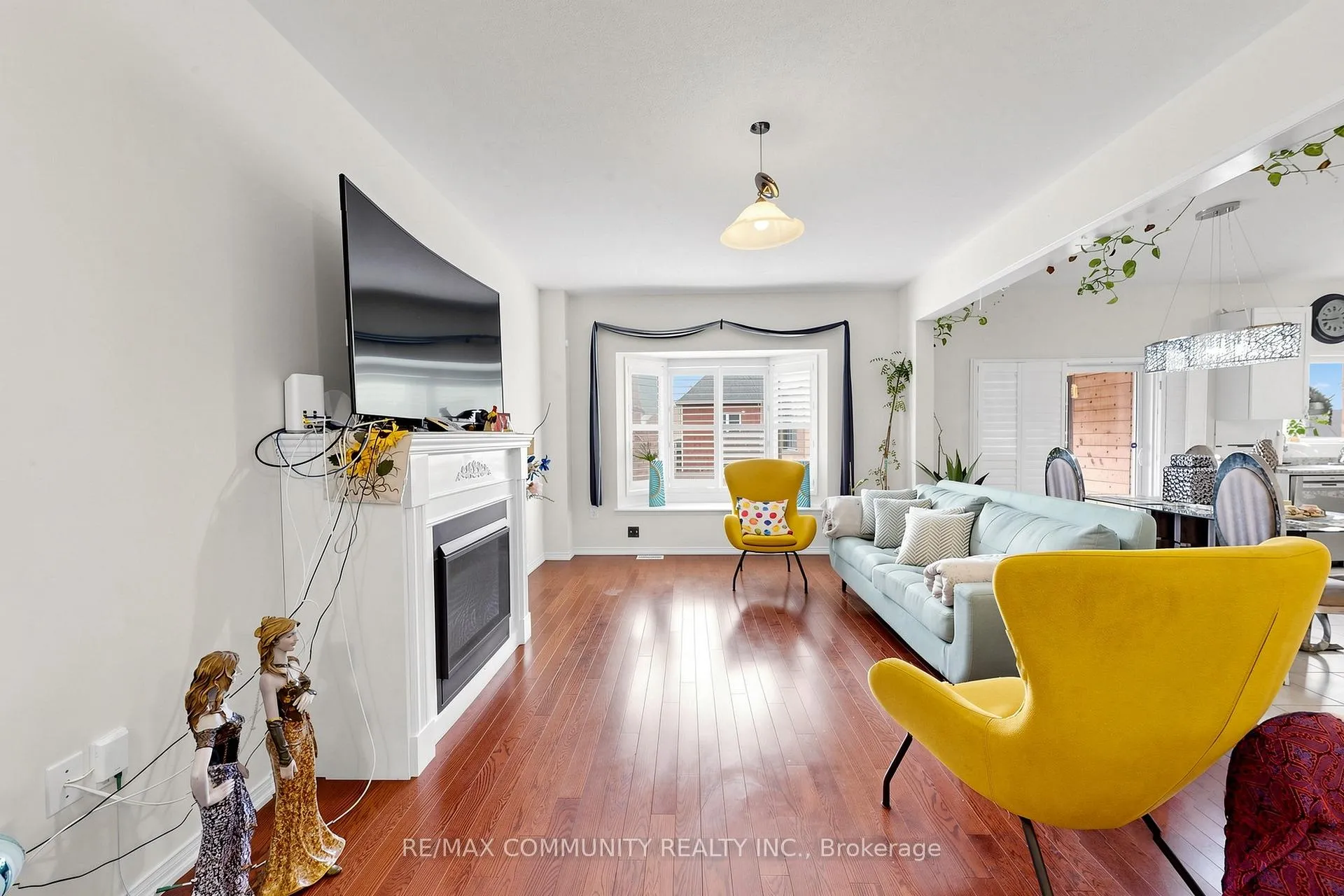 Photo 4 of 2021 Kurelo Drive, Oshawa, Taunton — HOMEH