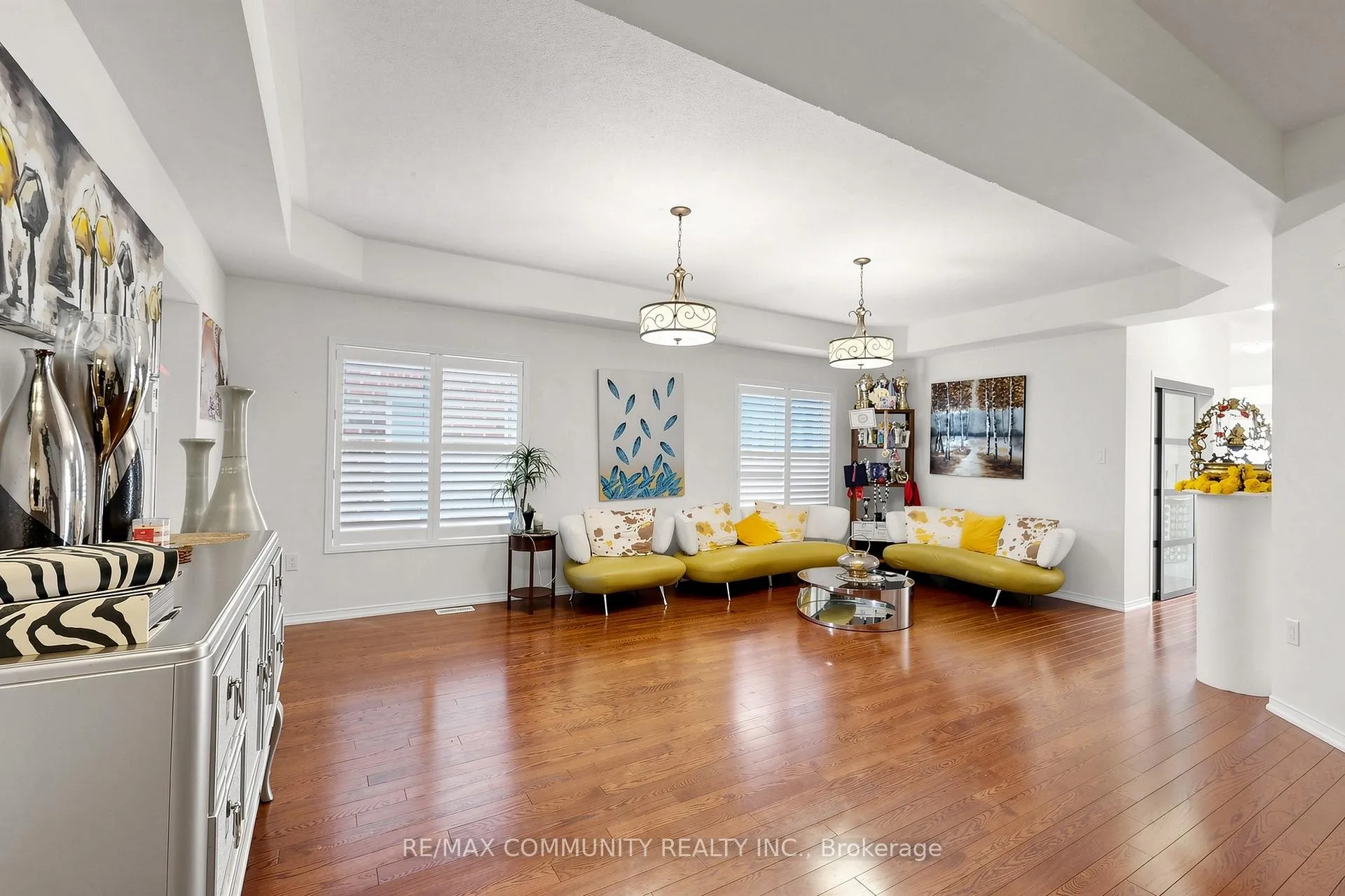 Photo 5 of 2021 Kurelo Drive, Oshawa, Taunton — HOMEH