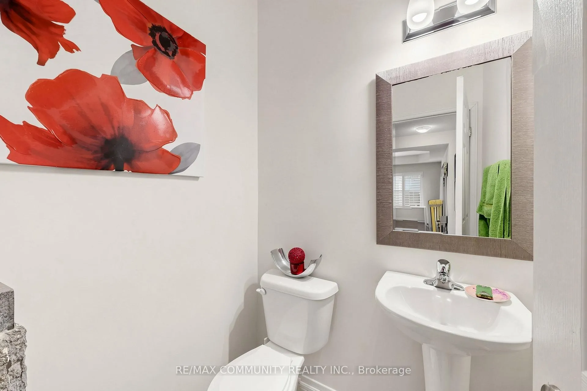 Photo 13 of 2021 Kurelo Drive, Oshawa, Taunton — HOMEH