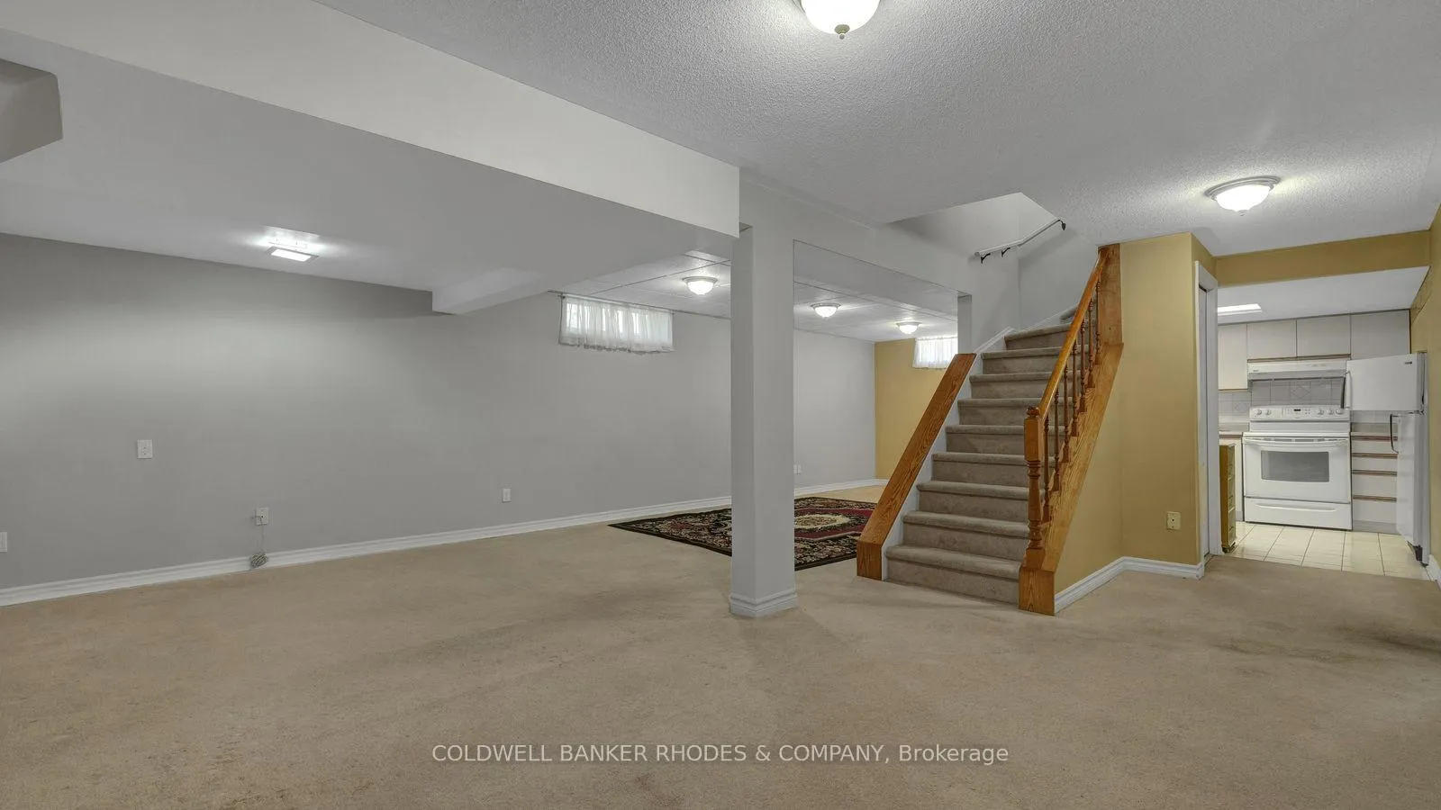 Photo 26 of 1626 Blohm Drive, Ottawa, Hunt Club Park — HOMEH