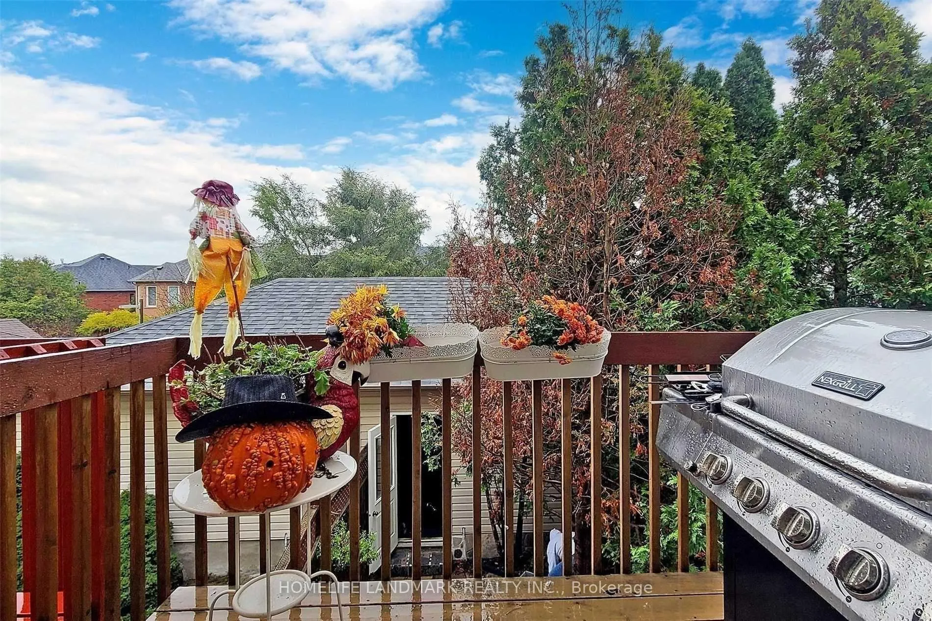 Photo 6 of Unit Upper, 183 Shirley Drive, Richmond Hill, Rouge Woods — HOMEH