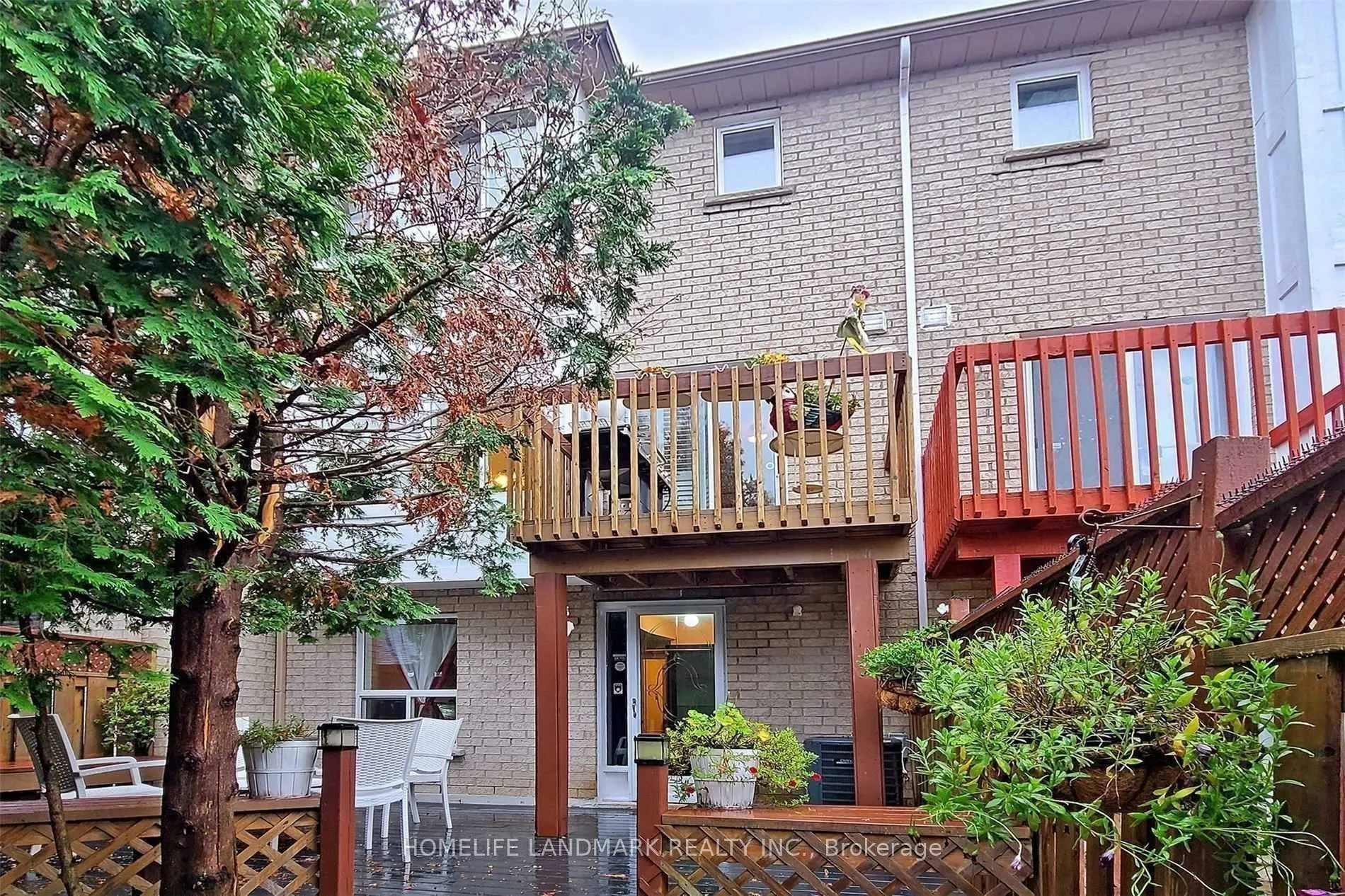 Photo 7 of Unit Upper, 183 Shirley Drive, Richmond Hill, Rouge Woods — HOMEH